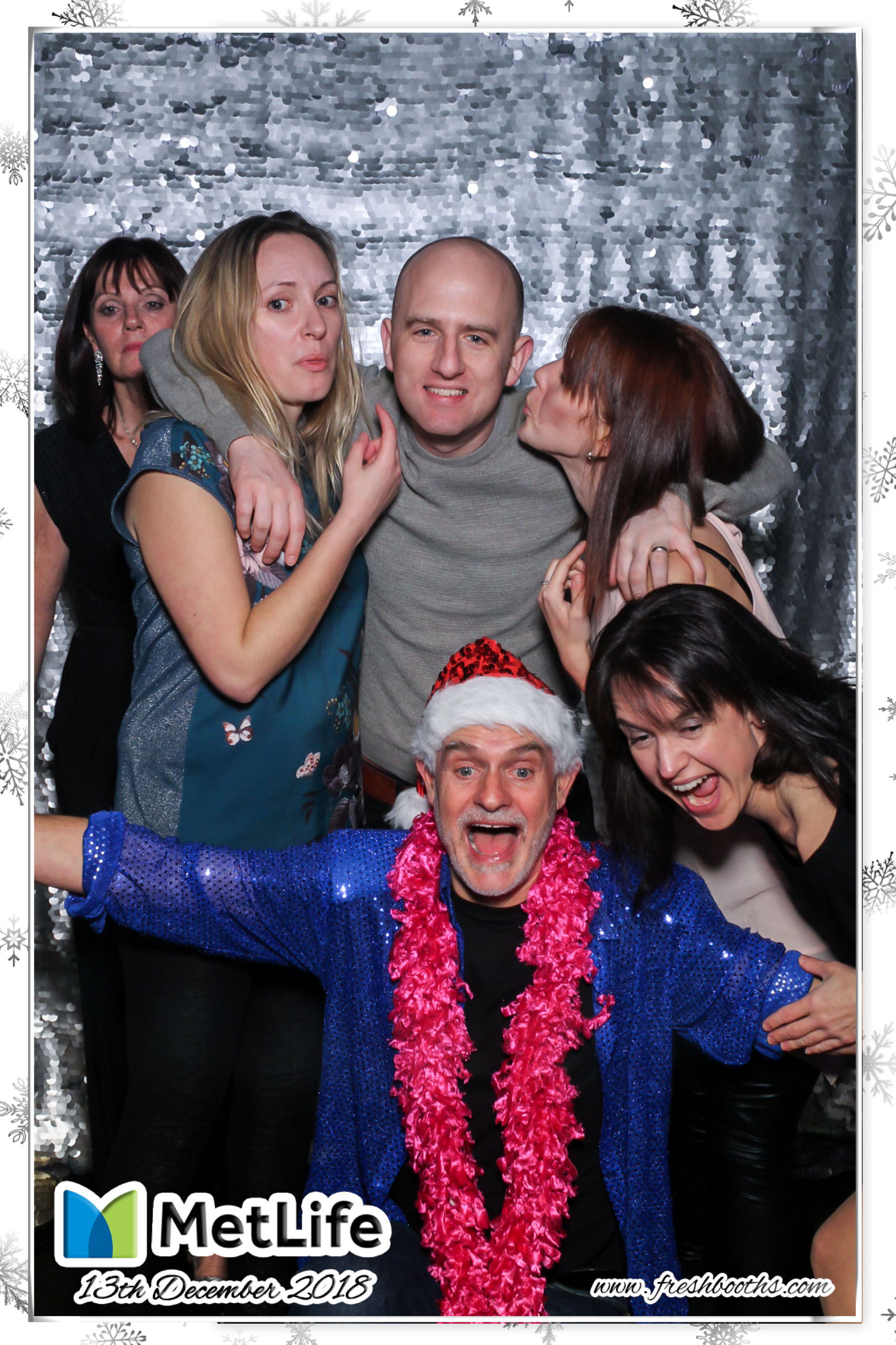 MetLife Christmas Party | View more photos from the event at gallery.freshbooths.com/u/FreshBooths/MetLife-Christmas-Party