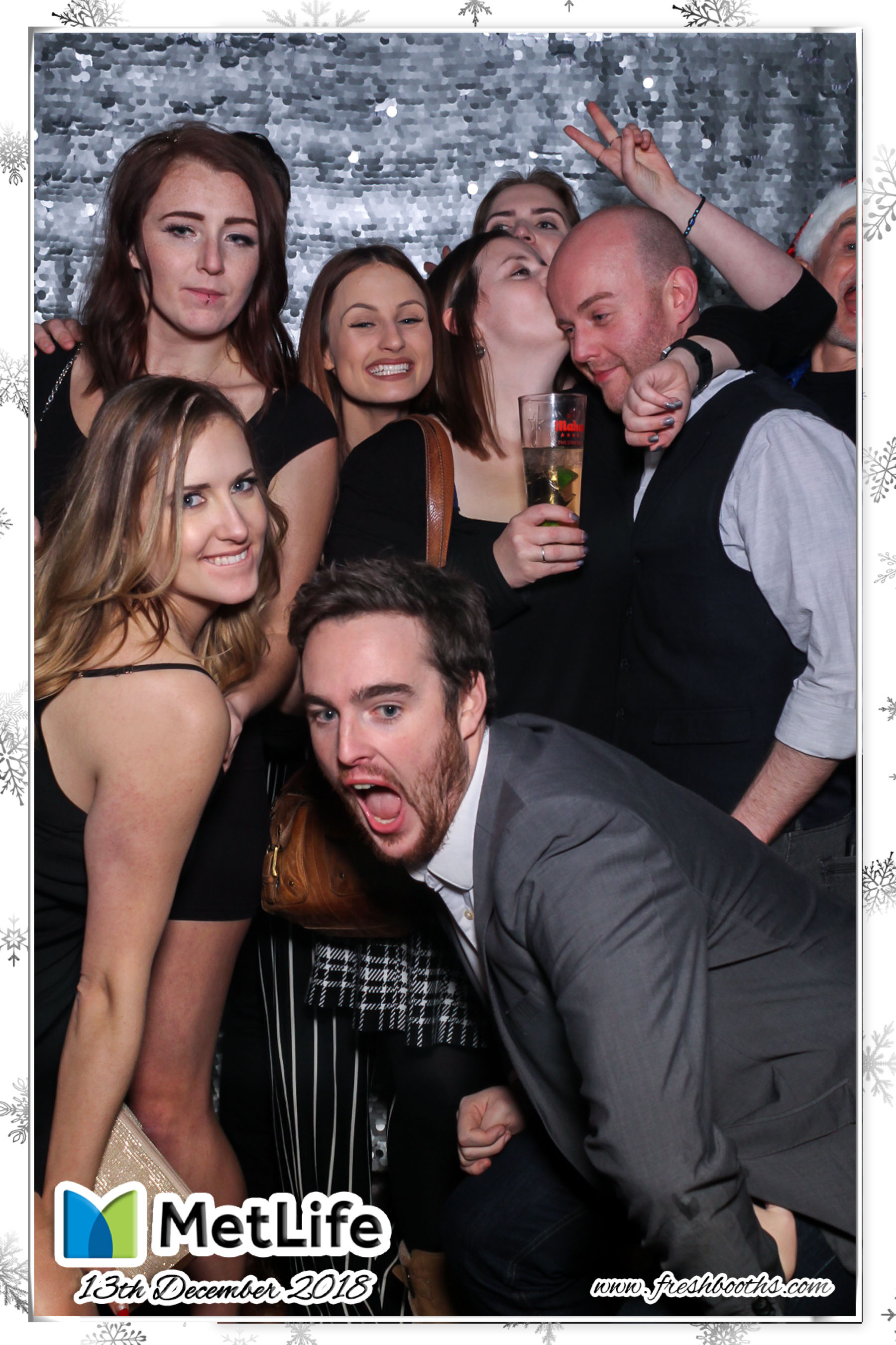MetLife Christmas Party | View more photos from the event at gallery.freshbooths.com/u/FreshBooths/MetLife-Christmas-Party