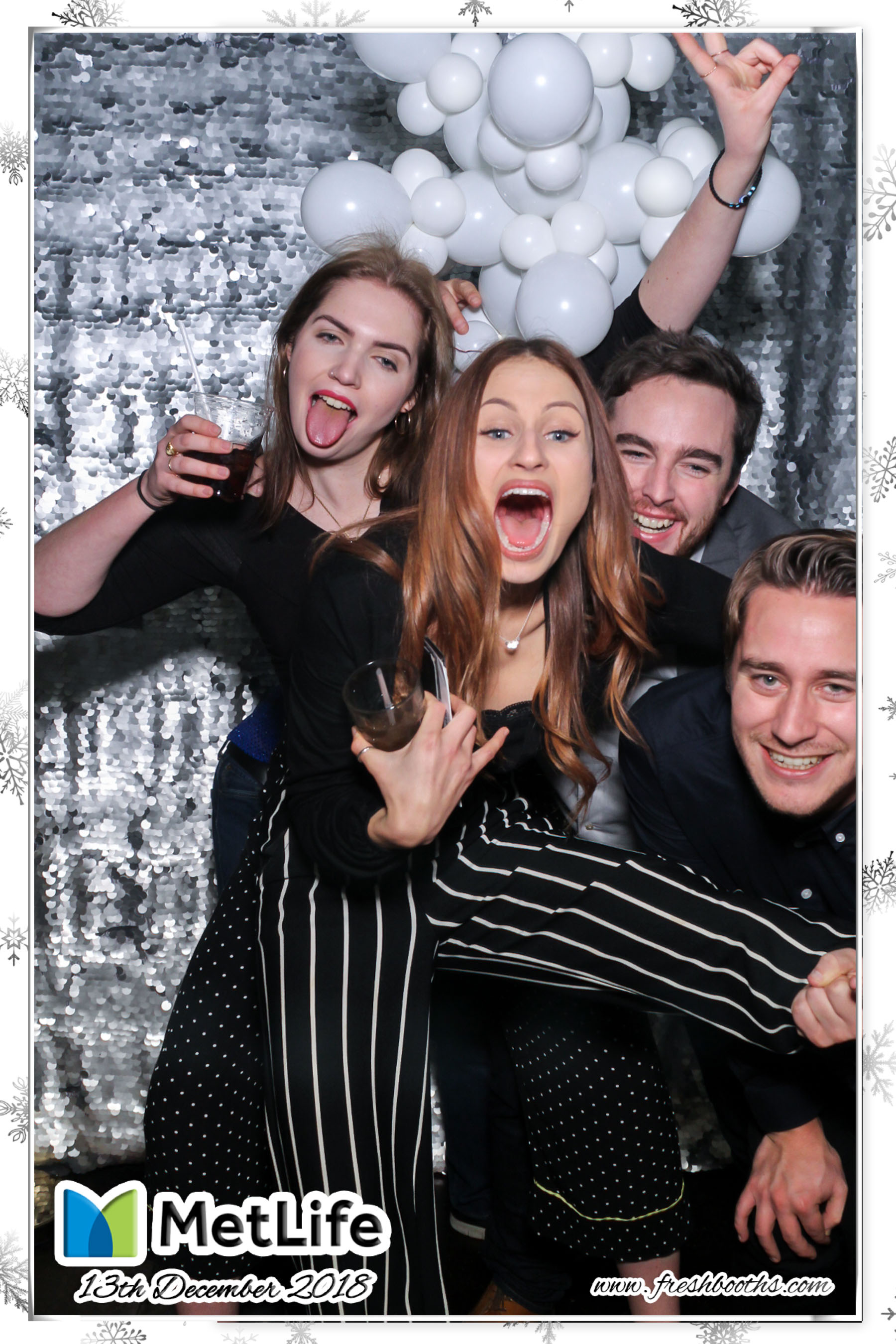 MetLife Christmas Party | View more photos from the event at gallery.freshbooths.com/u/FreshBooths/MetLife-Christmas-Party