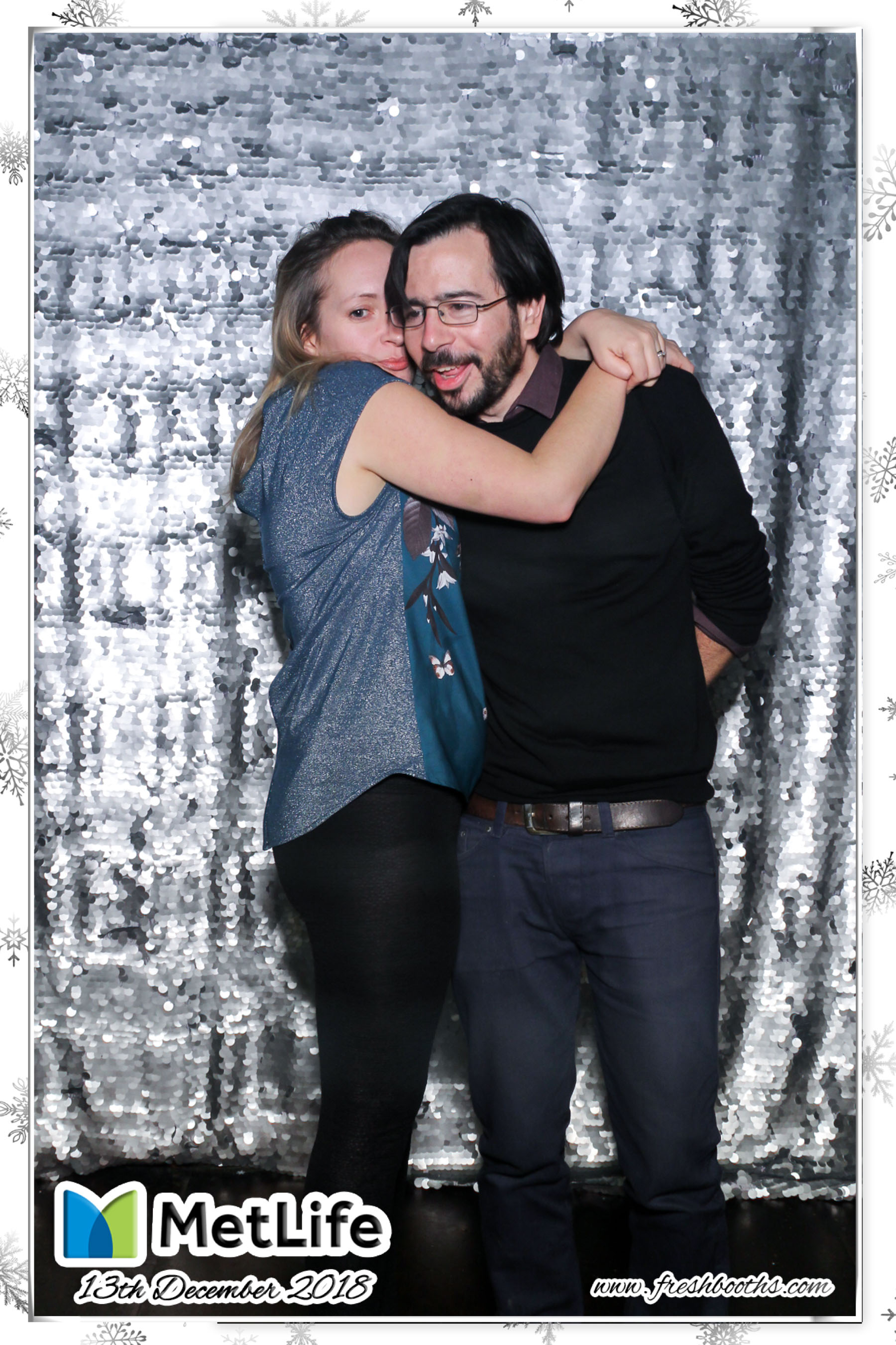 MetLife Christmas Party | View more photos from the event at gallery.freshbooths.com/u/FreshBooths/MetLife-Christmas-Party