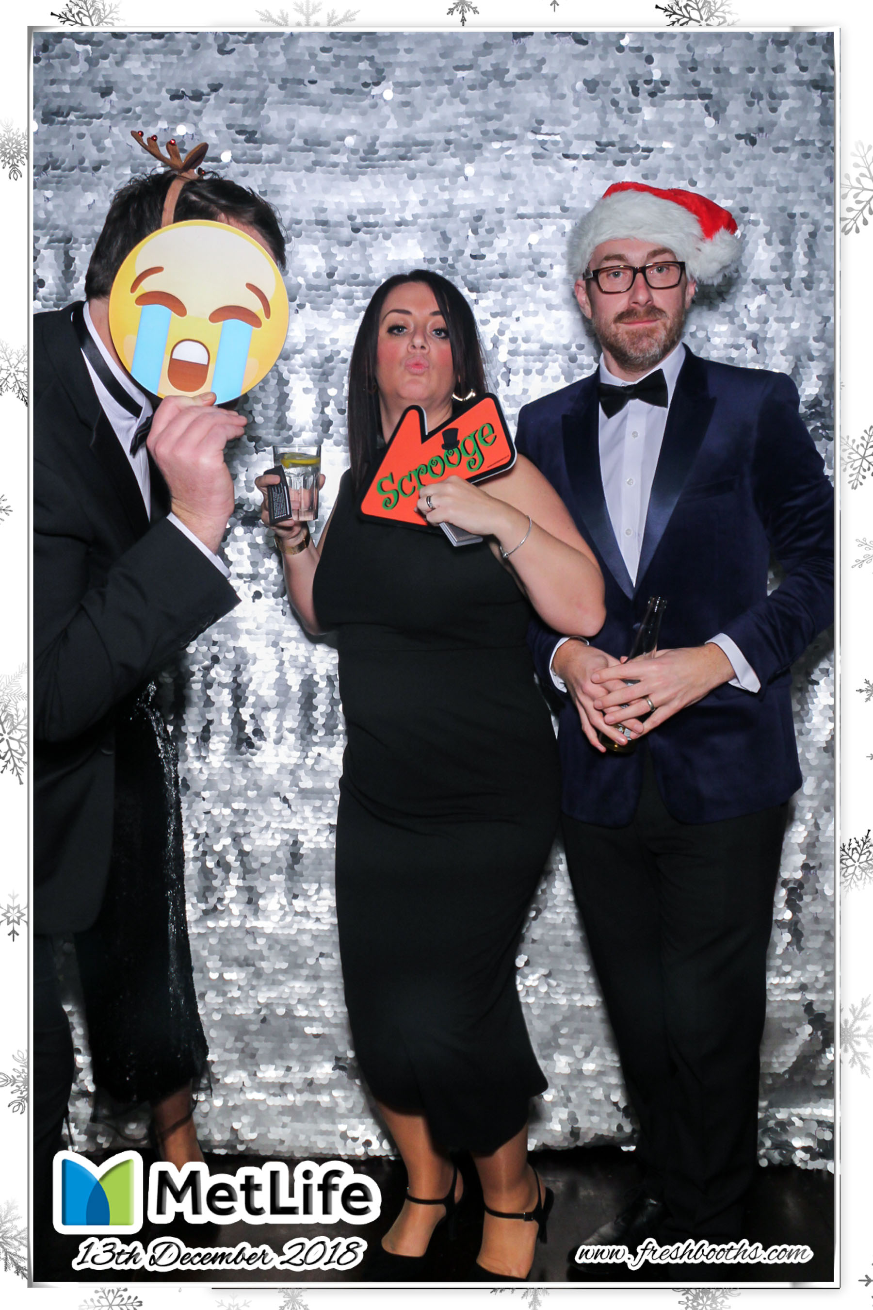 MetLife Christmas Party | View more photos from the event at gallery.freshbooths.com/u/FreshBooths/MetLife-Christmas-Party