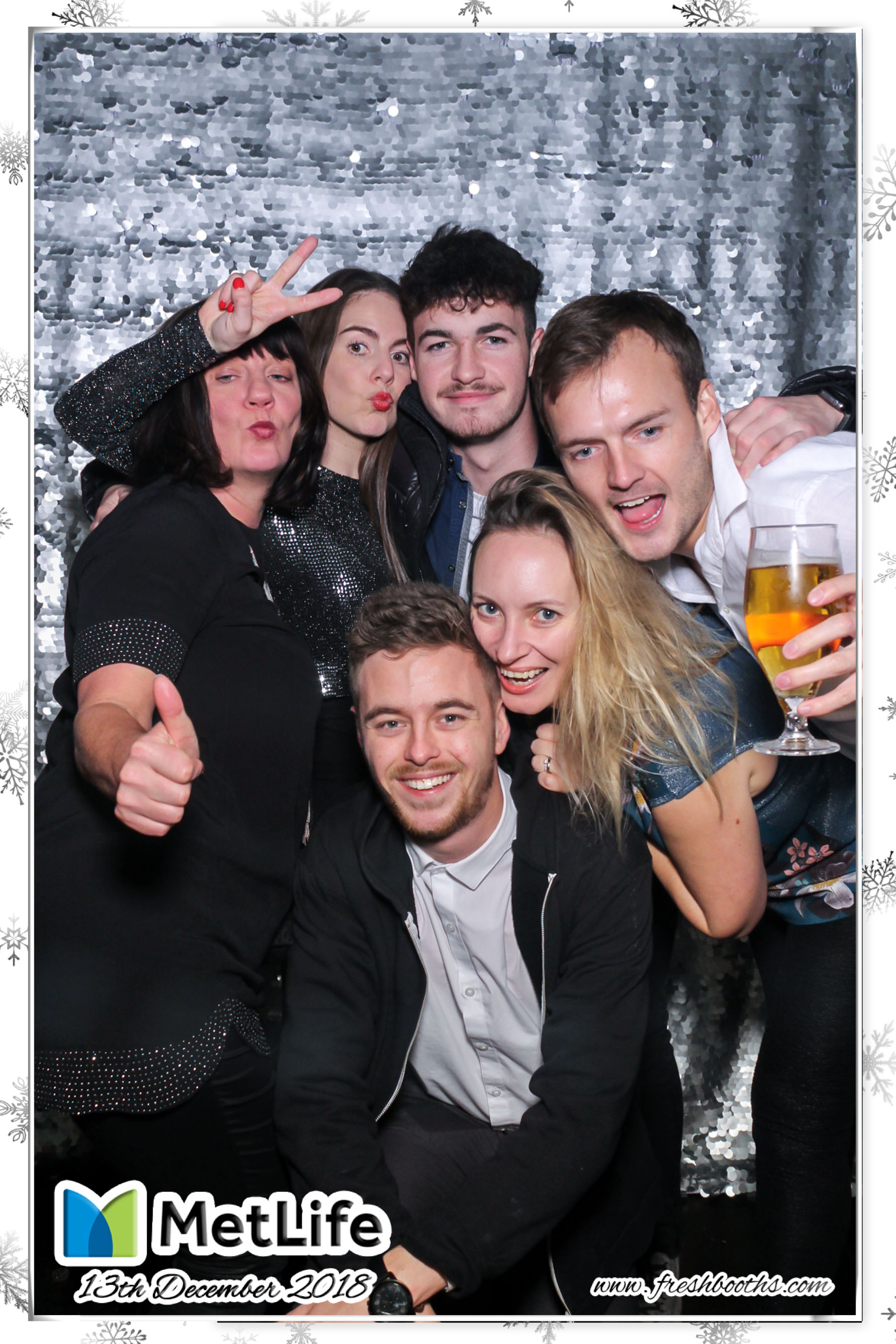 MetLife Christmas Party | View more photos from the event at gallery.freshbooths.com/u/FreshBooths/MetLife-Christmas-Party