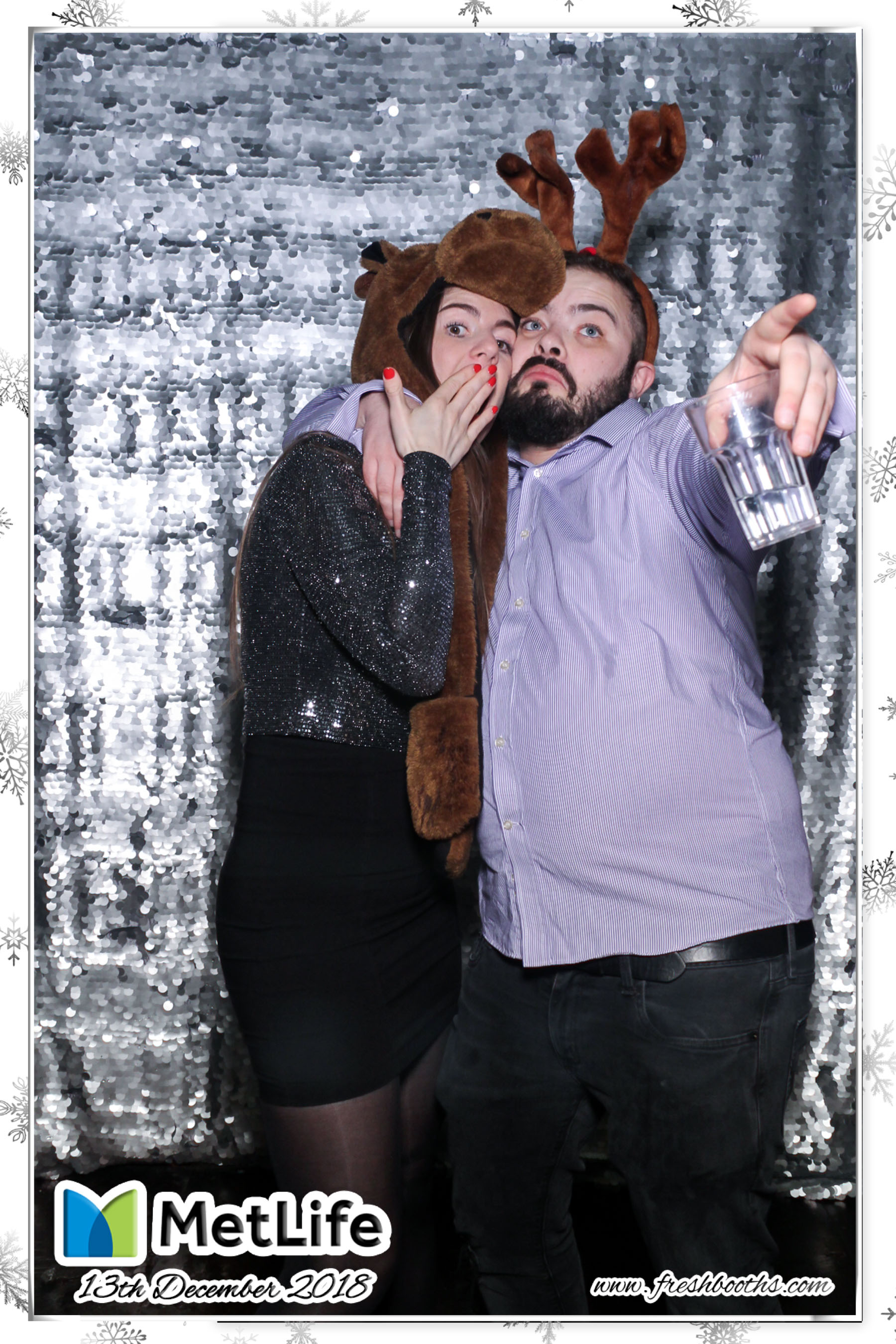 MetLife Christmas Party | View more photos from the event at gallery.freshbooths.com/u/FreshBooths/MetLife-Christmas-Party