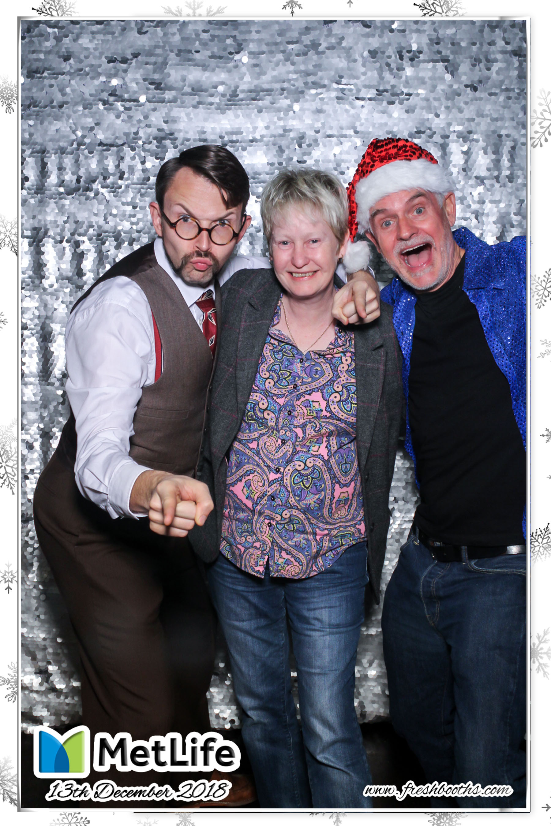 MetLife Christmas Party | View more photos from the event at gallery.freshbooths.com/u/FreshBooths/MetLife-Christmas-Party