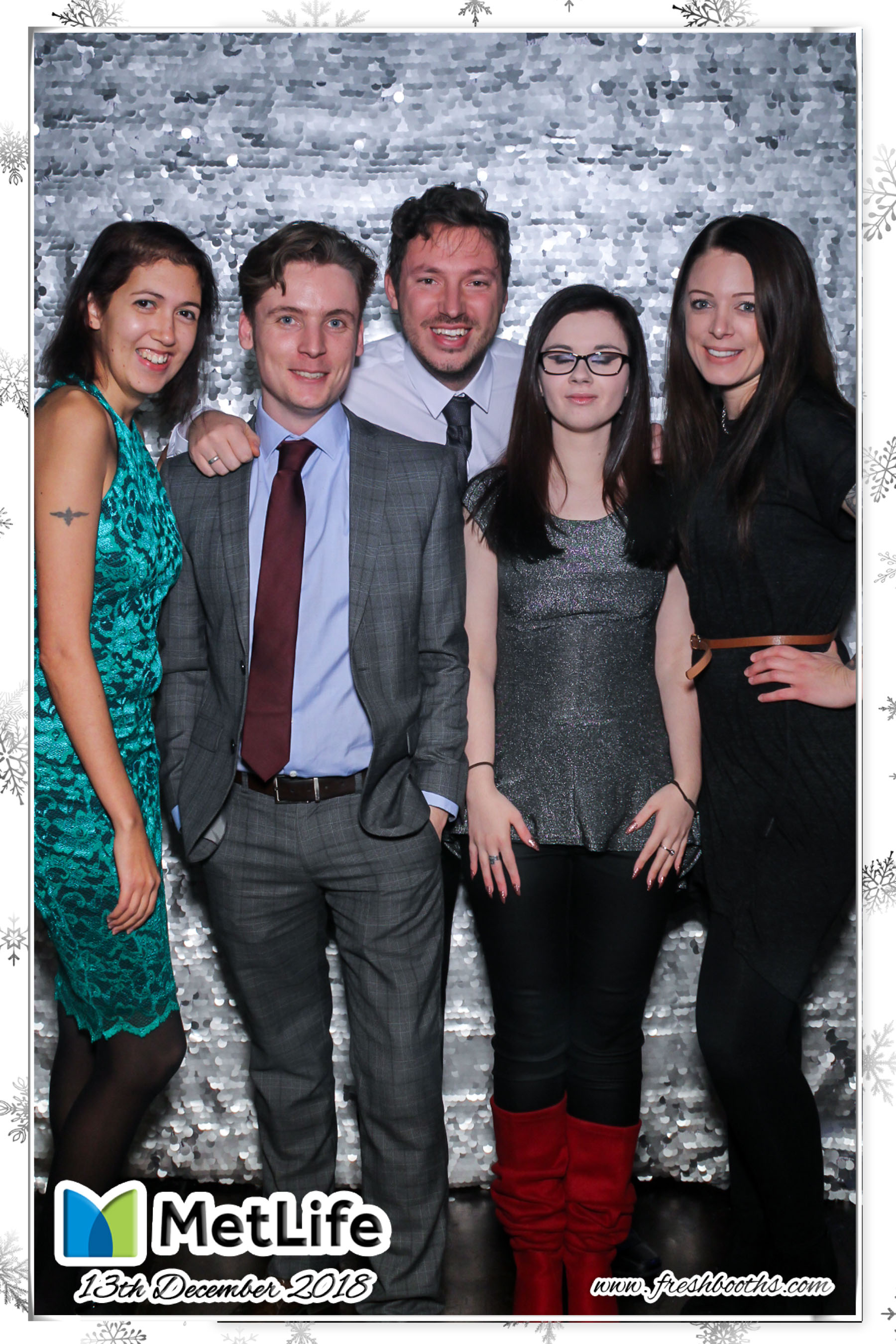 MetLife Christmas Party | View more photos from the event at gallery.freshbooths.com/u/FreshBooths/MetLife-Christmas-Party