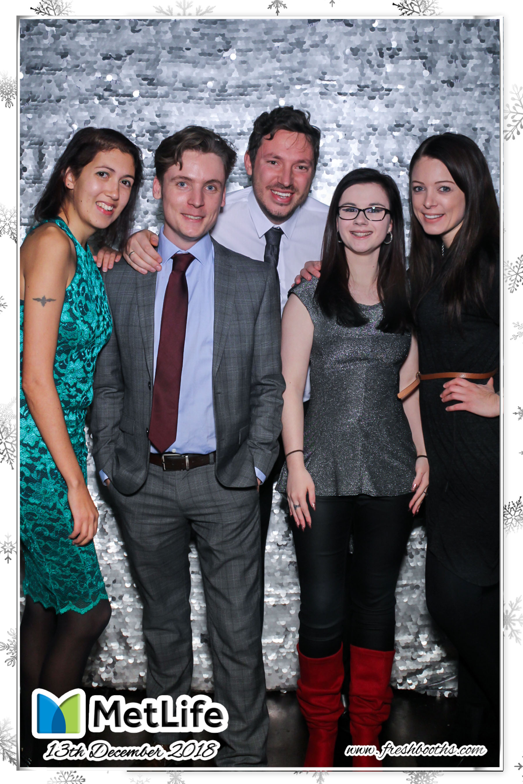 MetLife Christmas Party | View more photos from the event at gallery.freshbooths.com/u/FreshBooths/MetLife-Christmas-Party