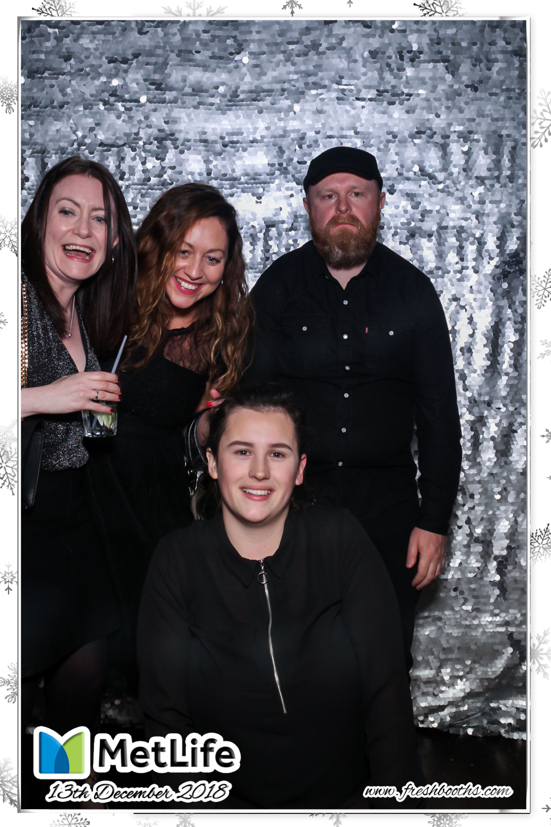 MetLife Christmas Party | View more photos from the event at gallery.freshbooths.com/u/FreshBooths/MetLife-Christmas-Party