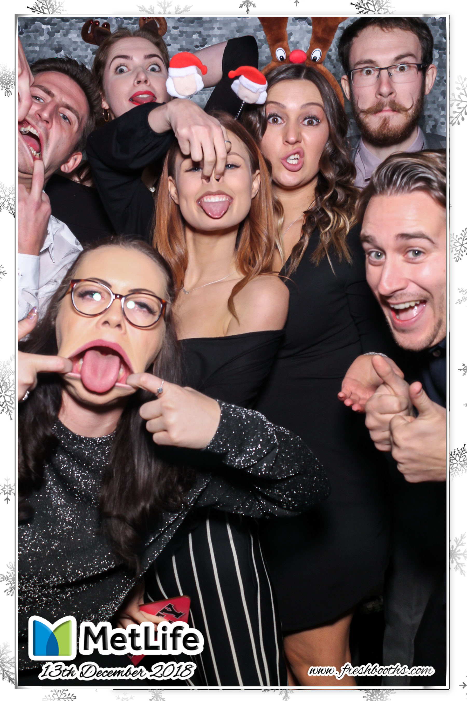 MetLife Christmas Party | View more photos from the event at gallery.freshbooths.com/u/FreshBooths/MetLife-Christmas-Party