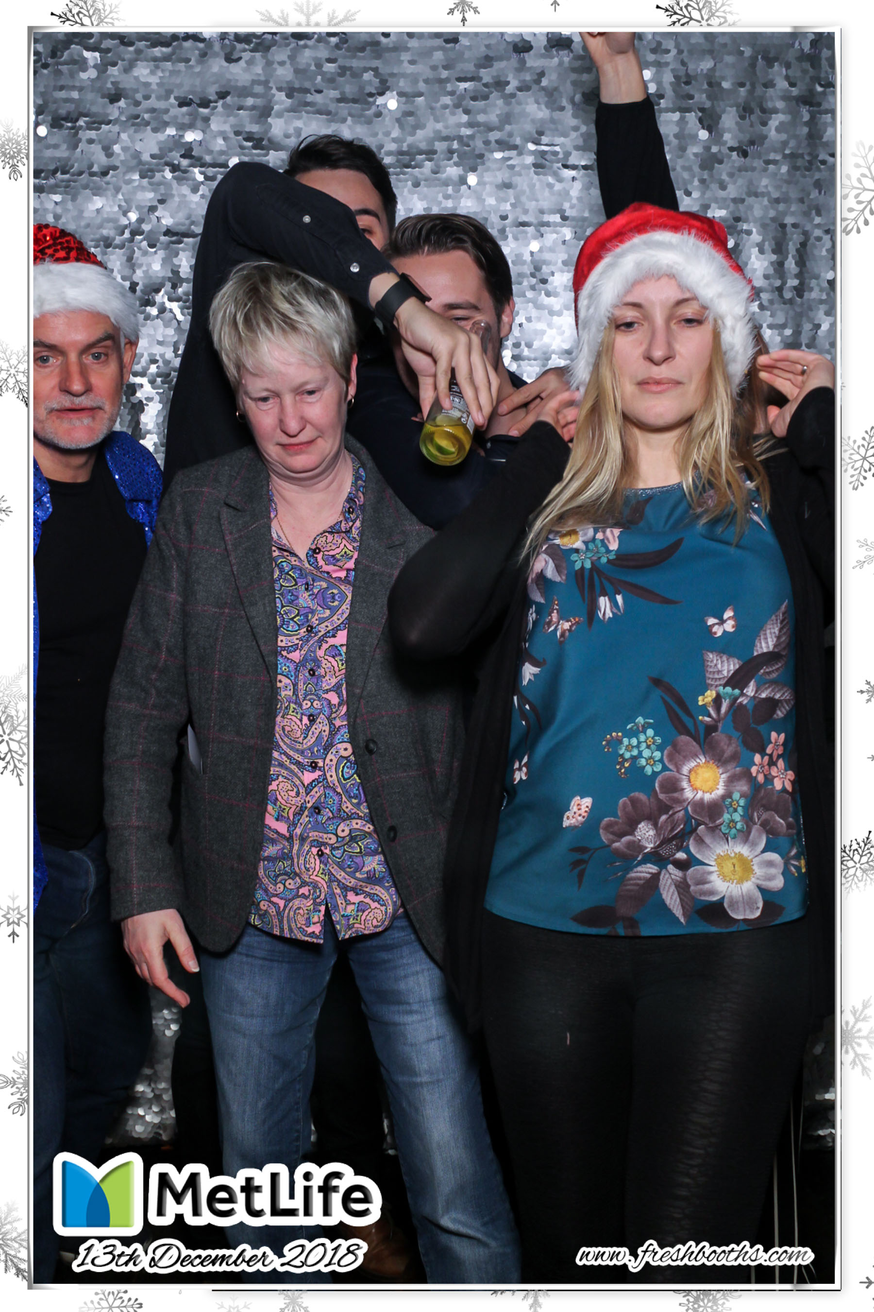 MetLife Christmas Party | View more photos from the event at gallery.freshbooths.com/u/FreshBooths/MetLife-Christmas-Party