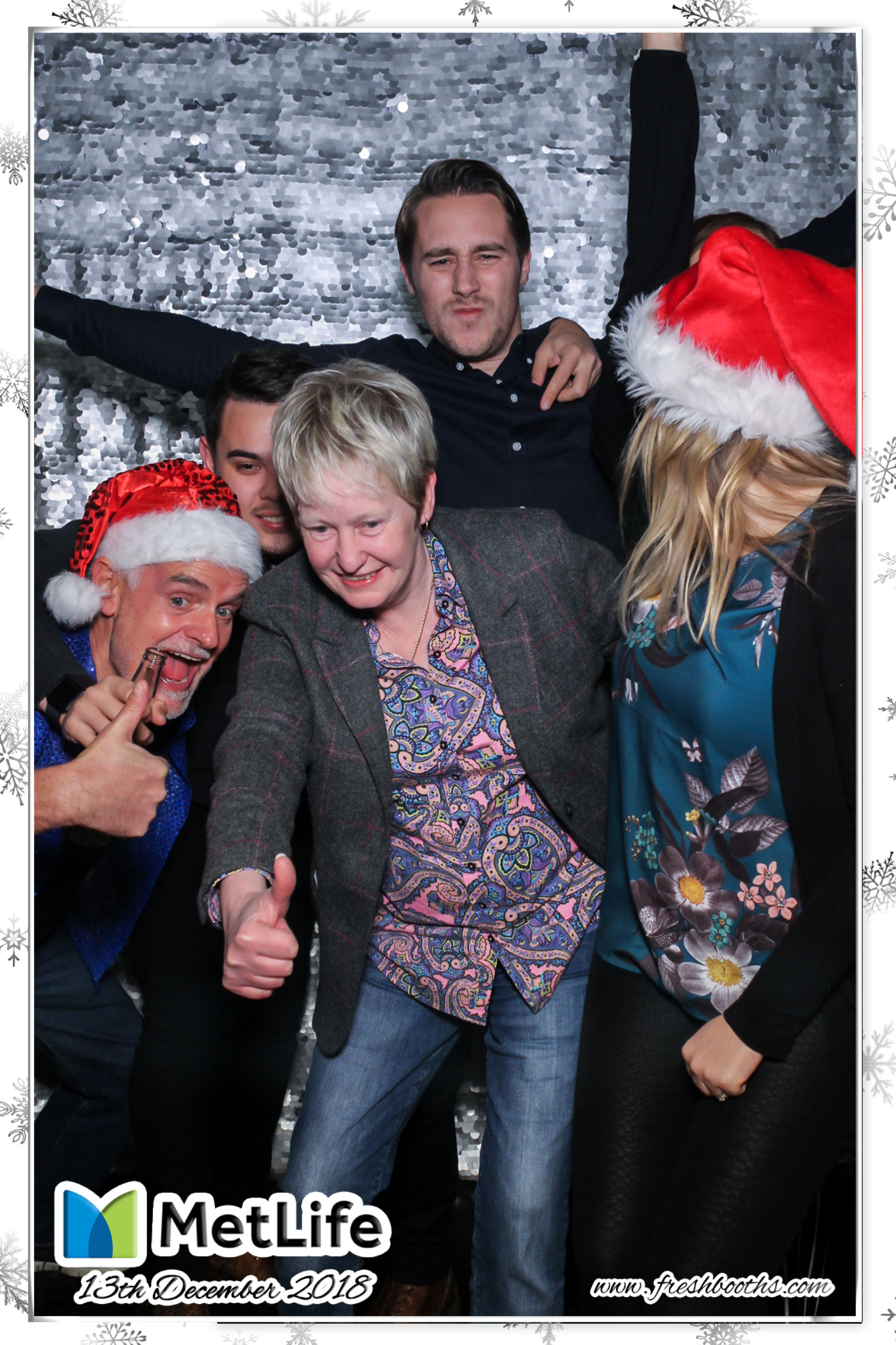 MetLife Christmas Party | View more photos from the event at gallery.freshbooths.com/u/FreshBooths/MetLife-Christmas-Party
