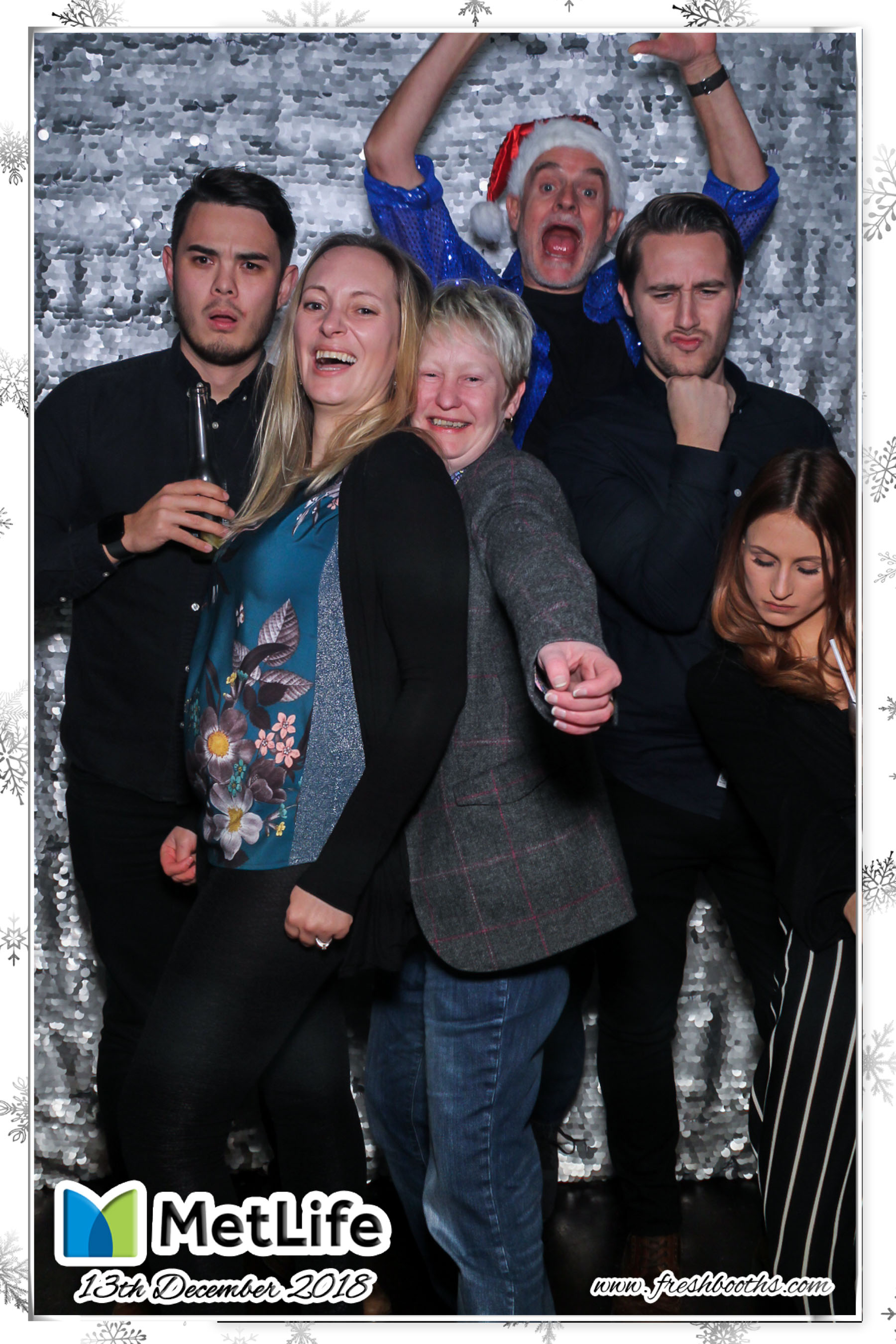 MetLife Christmas Party | View more photos from the event at gallery.freshbooths.com/u/FreshBooths/MetLife-Christmas-Party