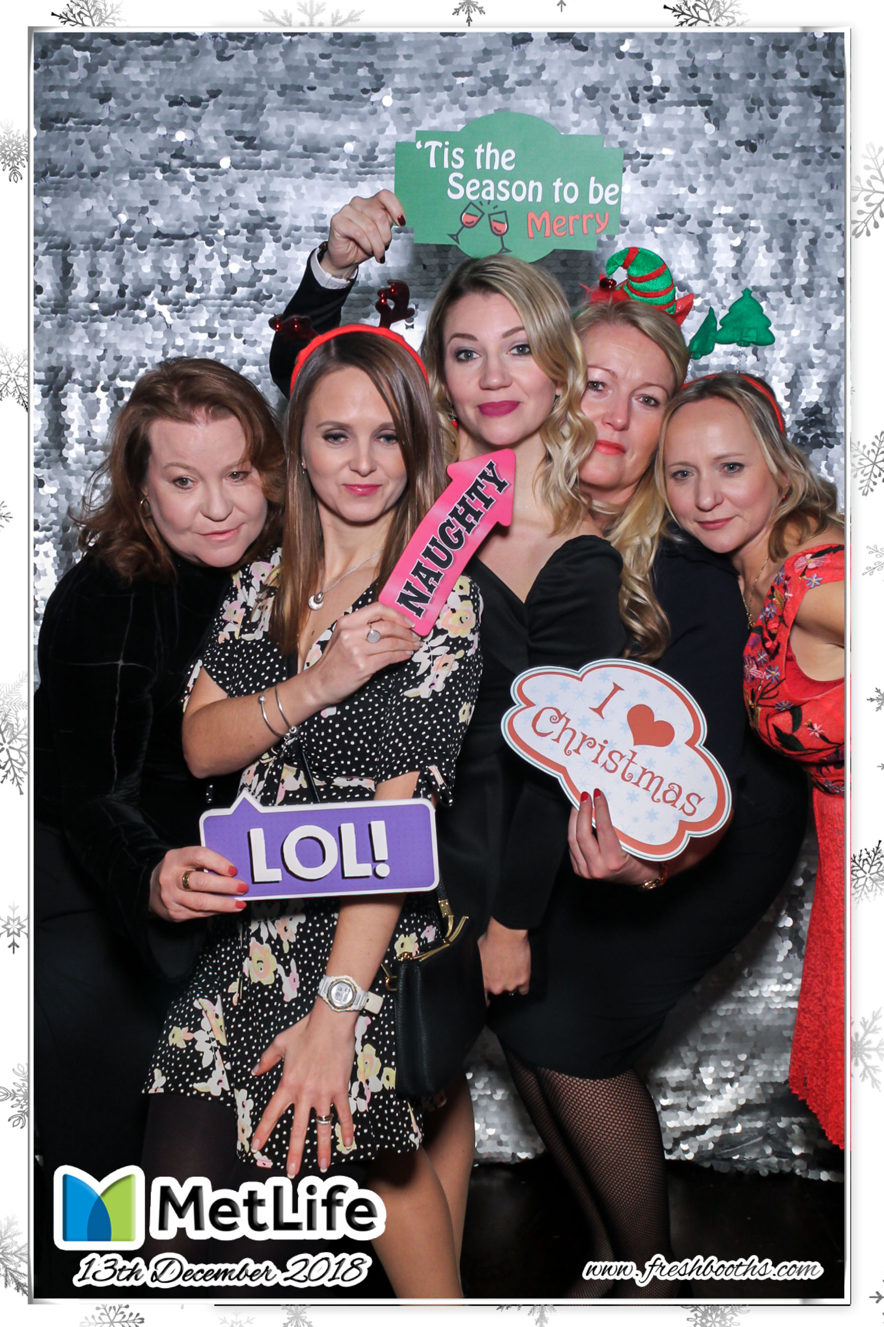 MetLife Christmas Party | View more photos from the event at gallery.freshbooths.com/u/FreshBooths/MetLife-Christmas-Party