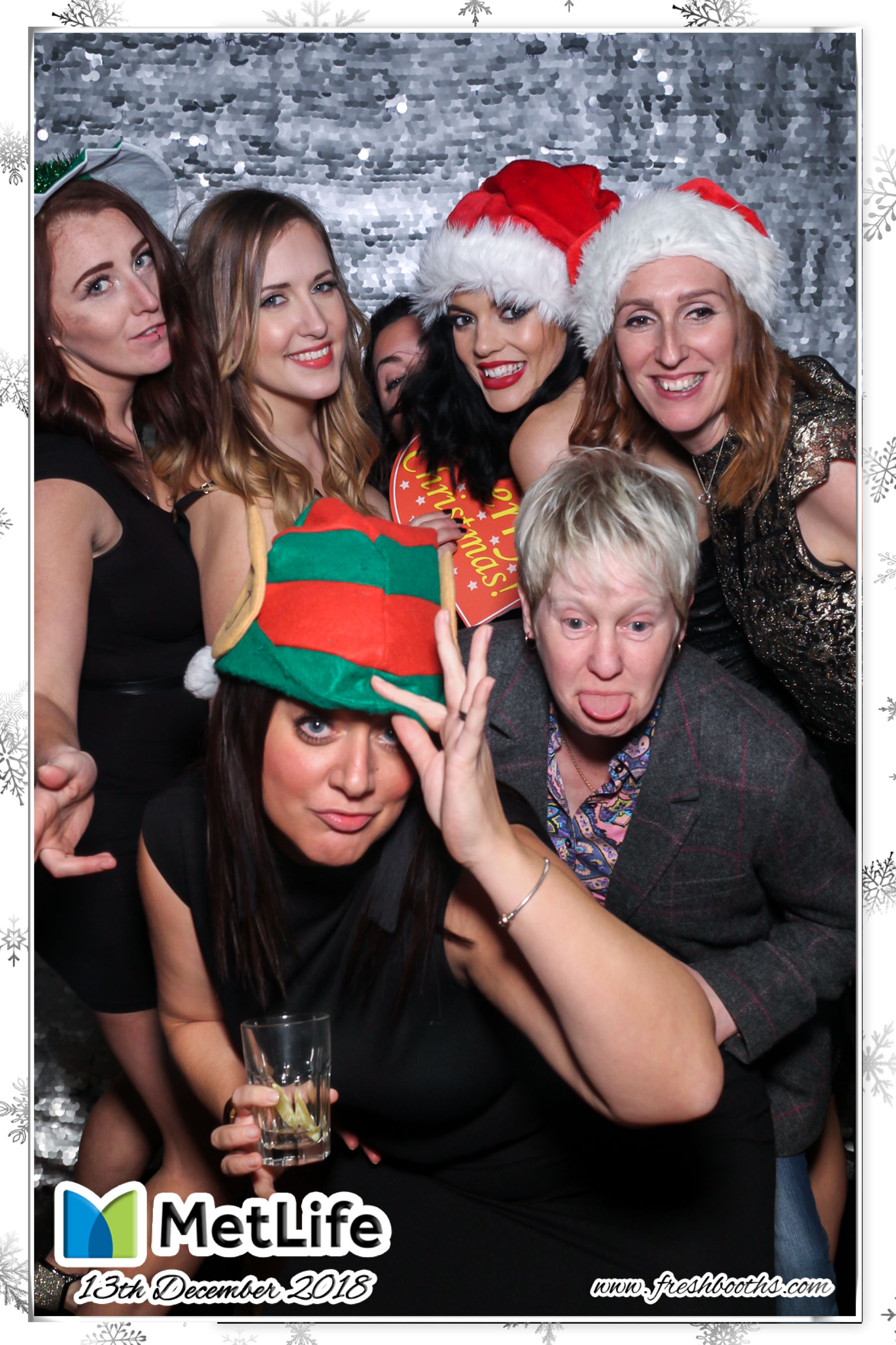 MetLife Christmas Party | View more photos from the event at gallery.freshbooths.com/u/FreshBooths/MetLife-Christmas-Party