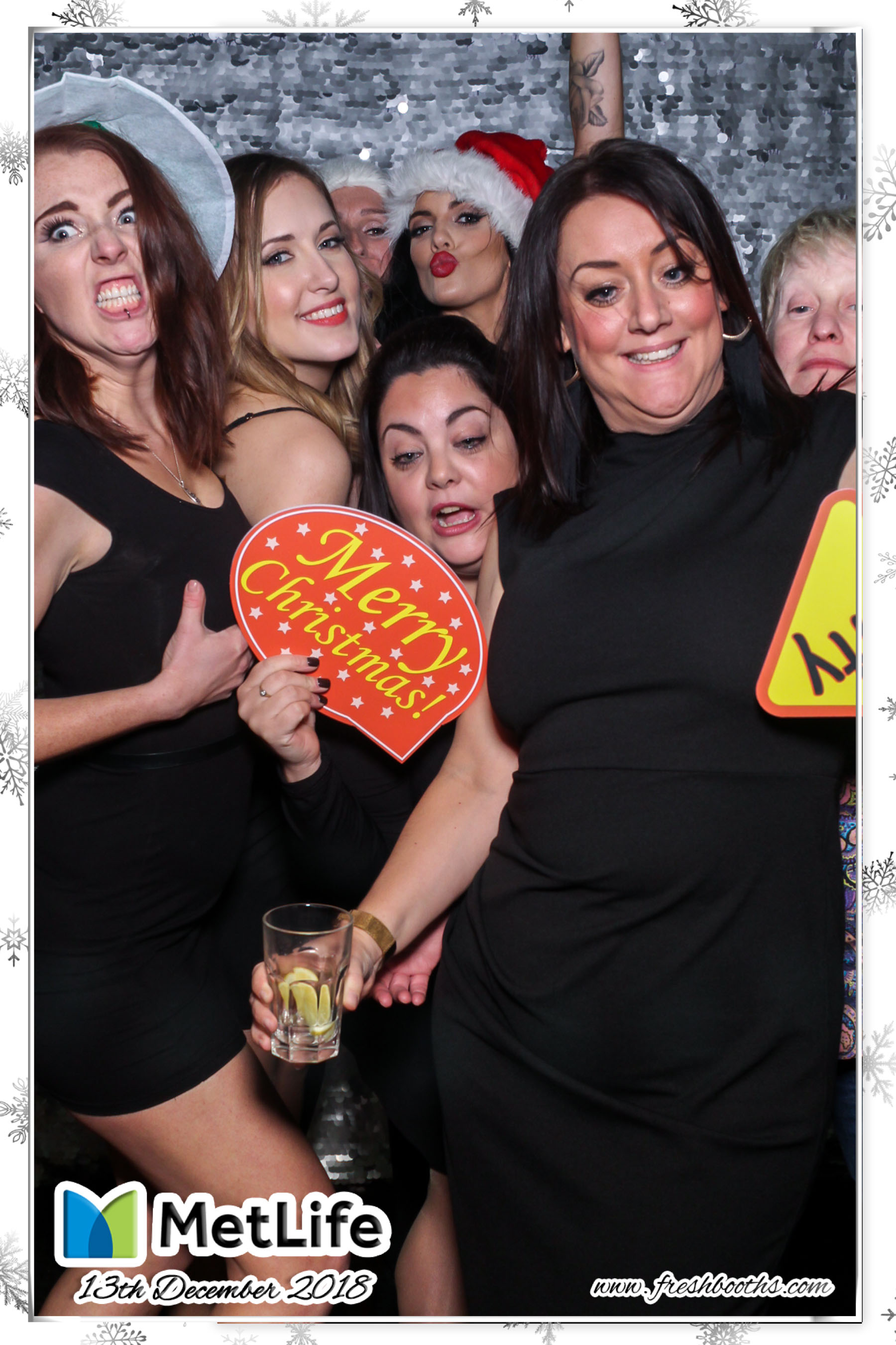 MetLife Christmas Party | View more photos from the event at gallery.freshbooths.com/u/FreshBooths/MetLife-Christmas-Party