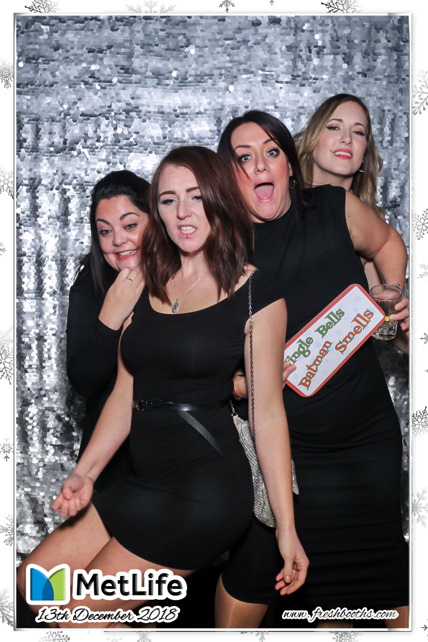 MetLife Christmas Party | View more photos from the event at gallery.freshbooths.com/u/FreshBooths/MetLife-Christmas-Party