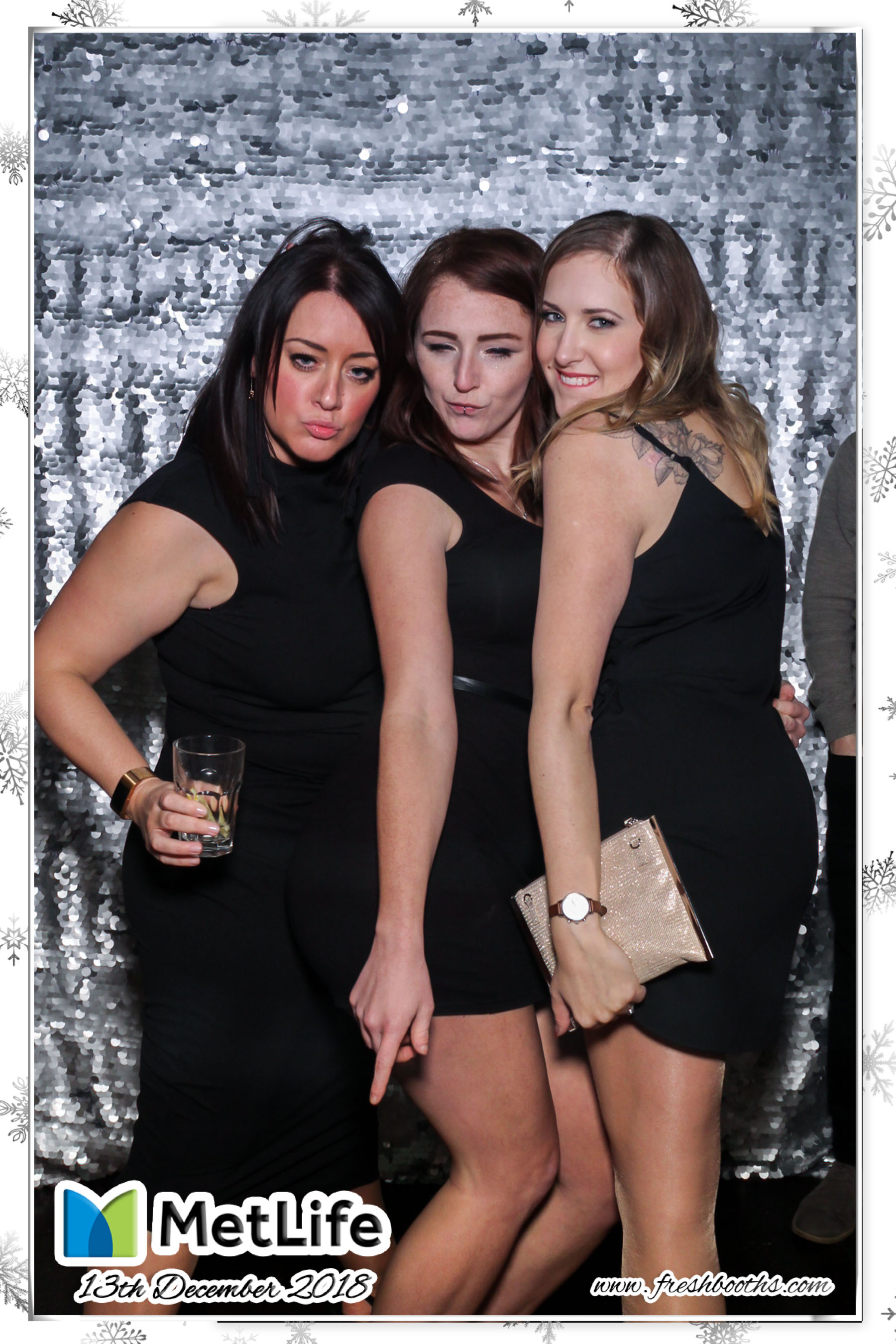 MetLife Christmas Party | View more photos from the event at gallery.freshbooths.com/u/FreshBooths/MetLife-Christmas-Party