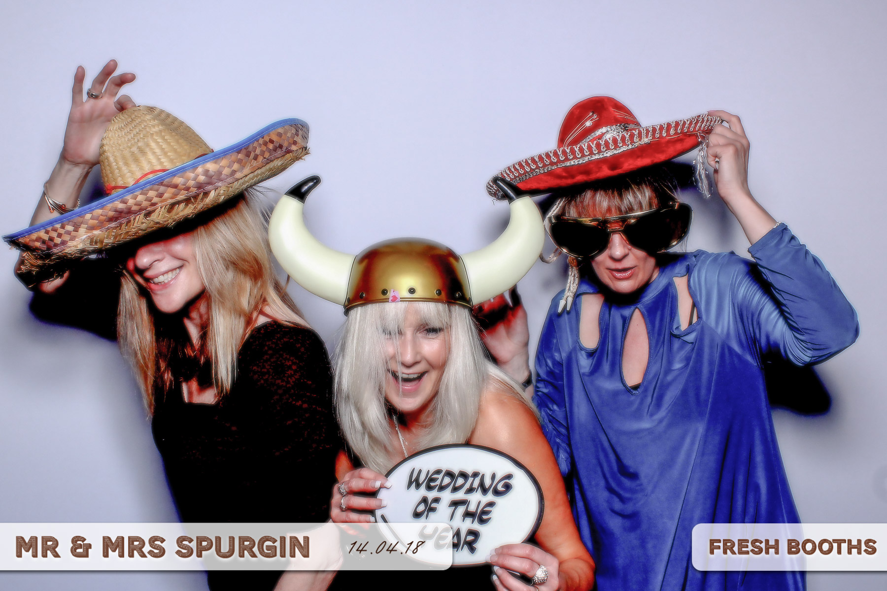 Mr & Mrs Spurgin | View more photos from the event at gallery.freshbooths.com/u/FreshBooths/Mr-Mrs-Spurgin