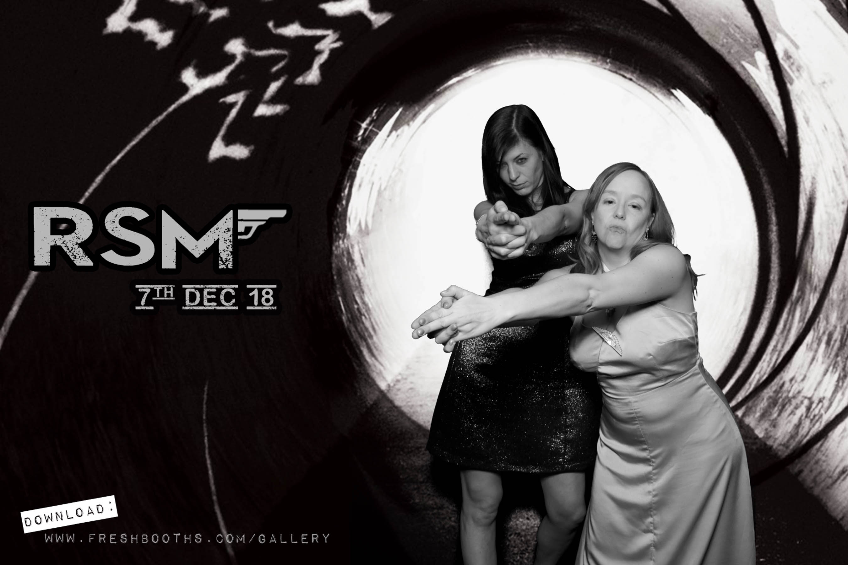 RSM Bond Christmas arty | View more photos from the event at gallery.freshbooths.com/u/FreshBooths/RSM-Bond-Christmas-arty