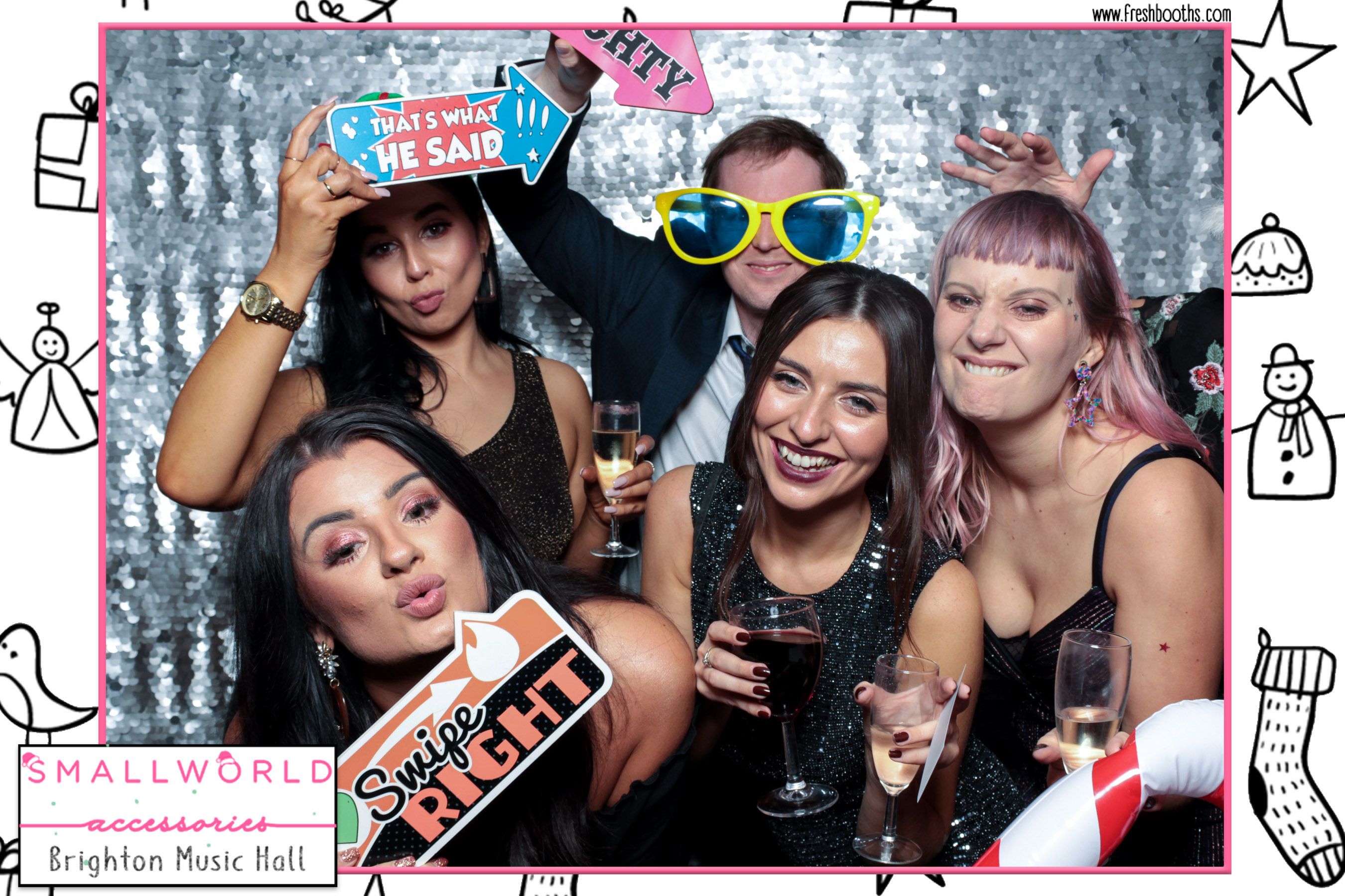 Smallworld Accessories Xmas Party | View more photos from the event at gallery.freshbooths.com/u/FreshBooths/Smallworld-Accessories-Xmas-Party