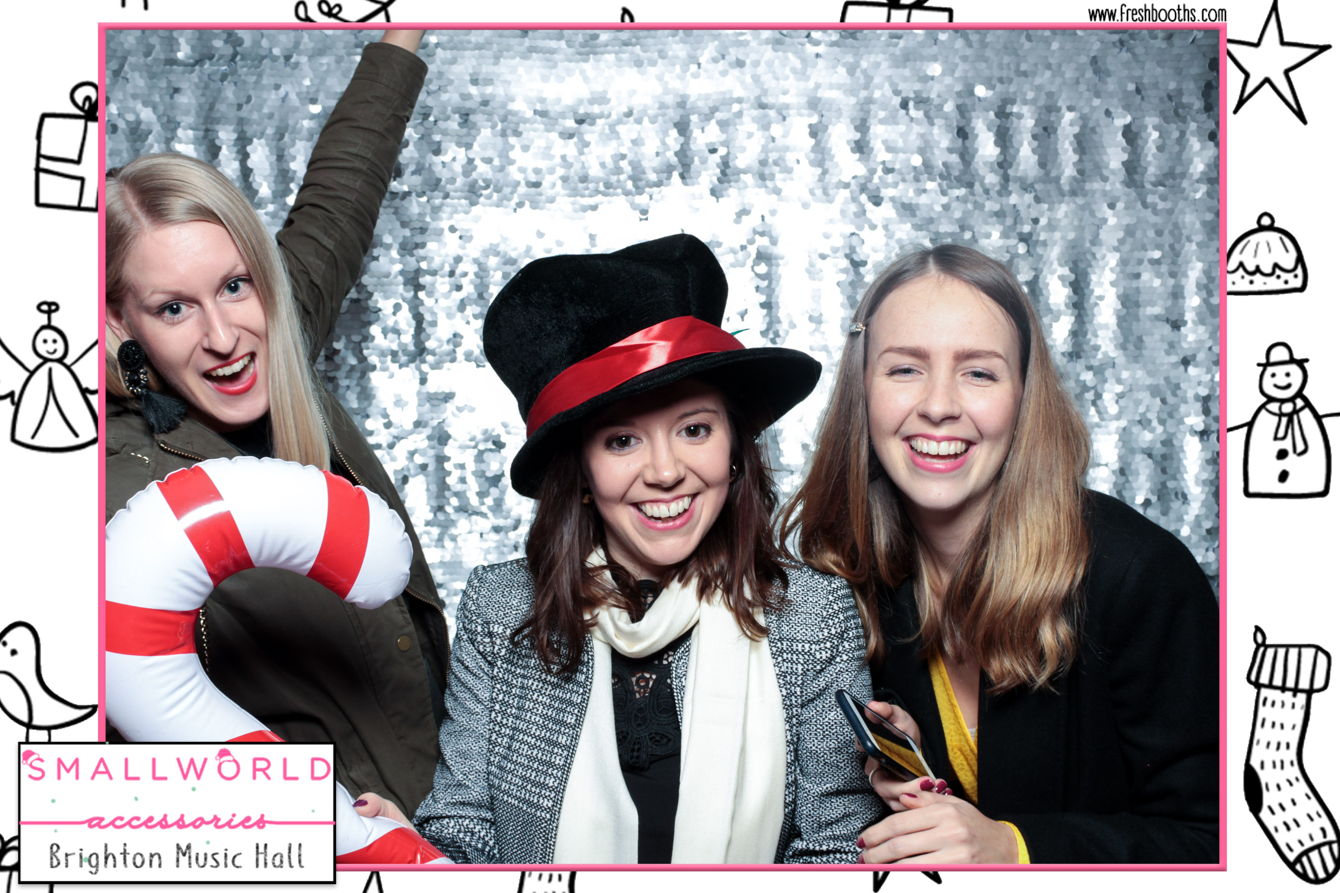 Smallworld Accessories Xmas Party | View more photos from the event at gallery.freshbooths.com/u/FreshBooths/Smallworld-Accessories-Xmas-Party