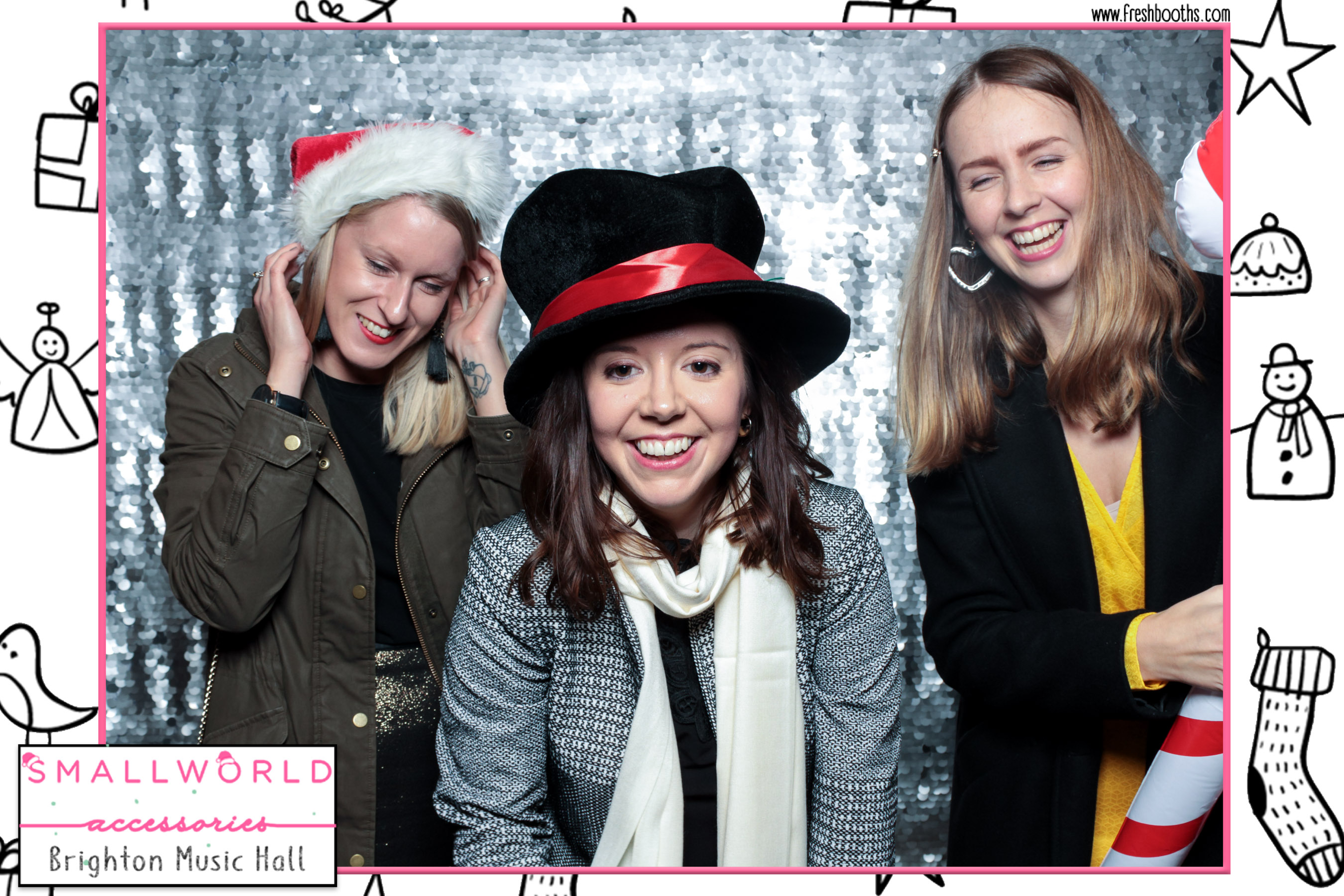 Smallworld Accessories Xmas Party | View more photos from the event at gallery.freshbooths.com/u/FreshBooths/Smallworld-Accessories-Xmas-Party