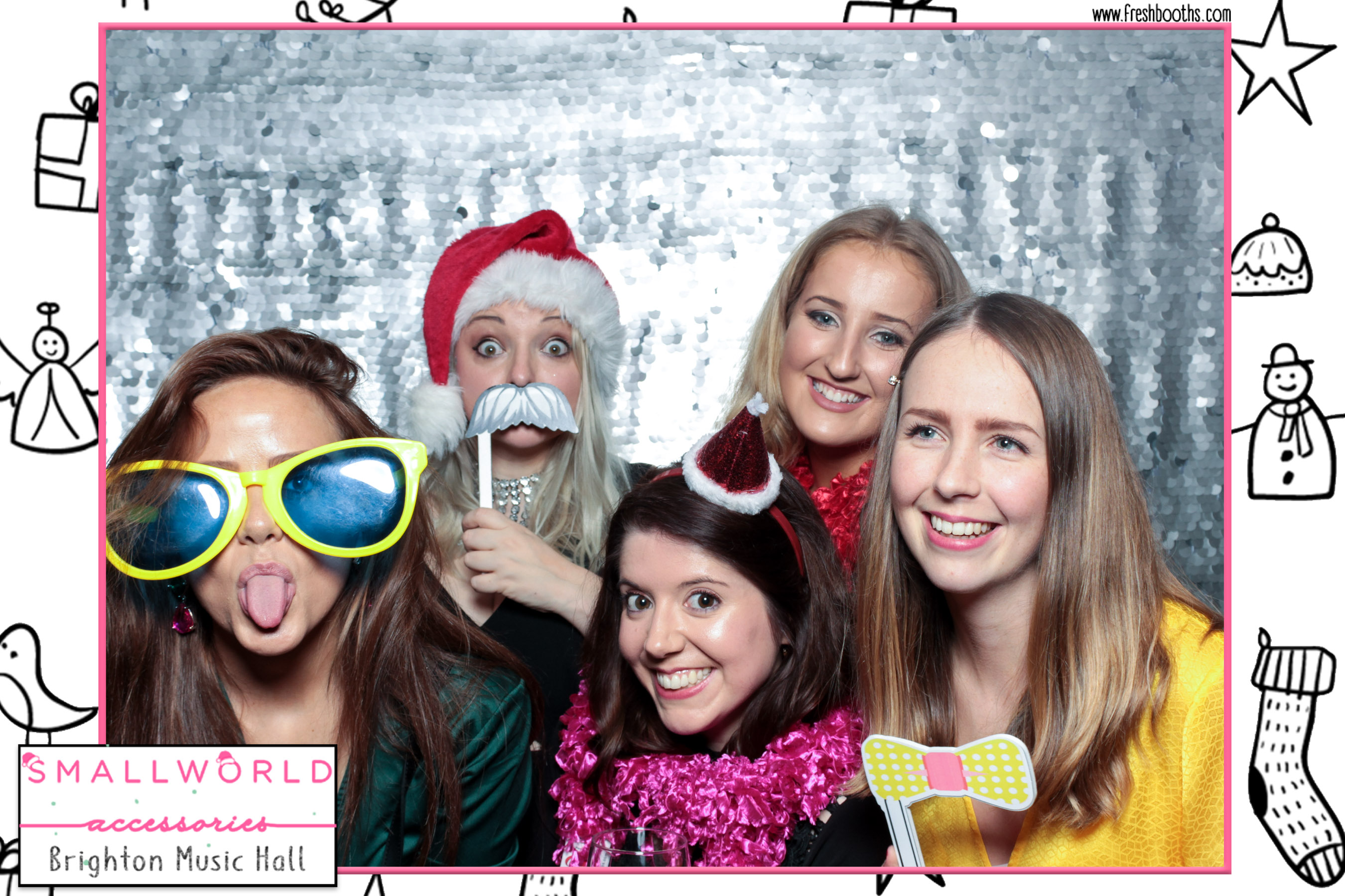 Smallworld Accessories Xmas Party | View more photos from the event at gallery.freshbooths.com/u/FreshBooths/Smallworld-Accessories-Xmas-Party