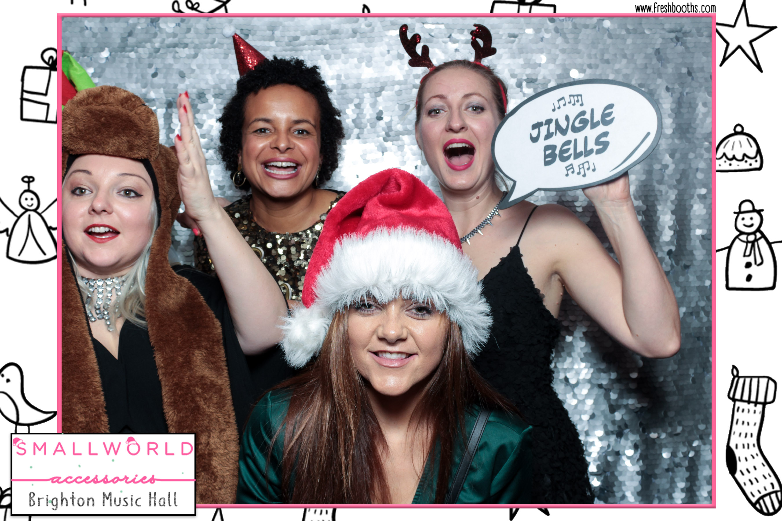 Smallworld Accessories Xmas Party | View more photos from the event at gallery.freshbooths.com/u/FreshBooths/Smallworld-Accessories-Xmas-Party