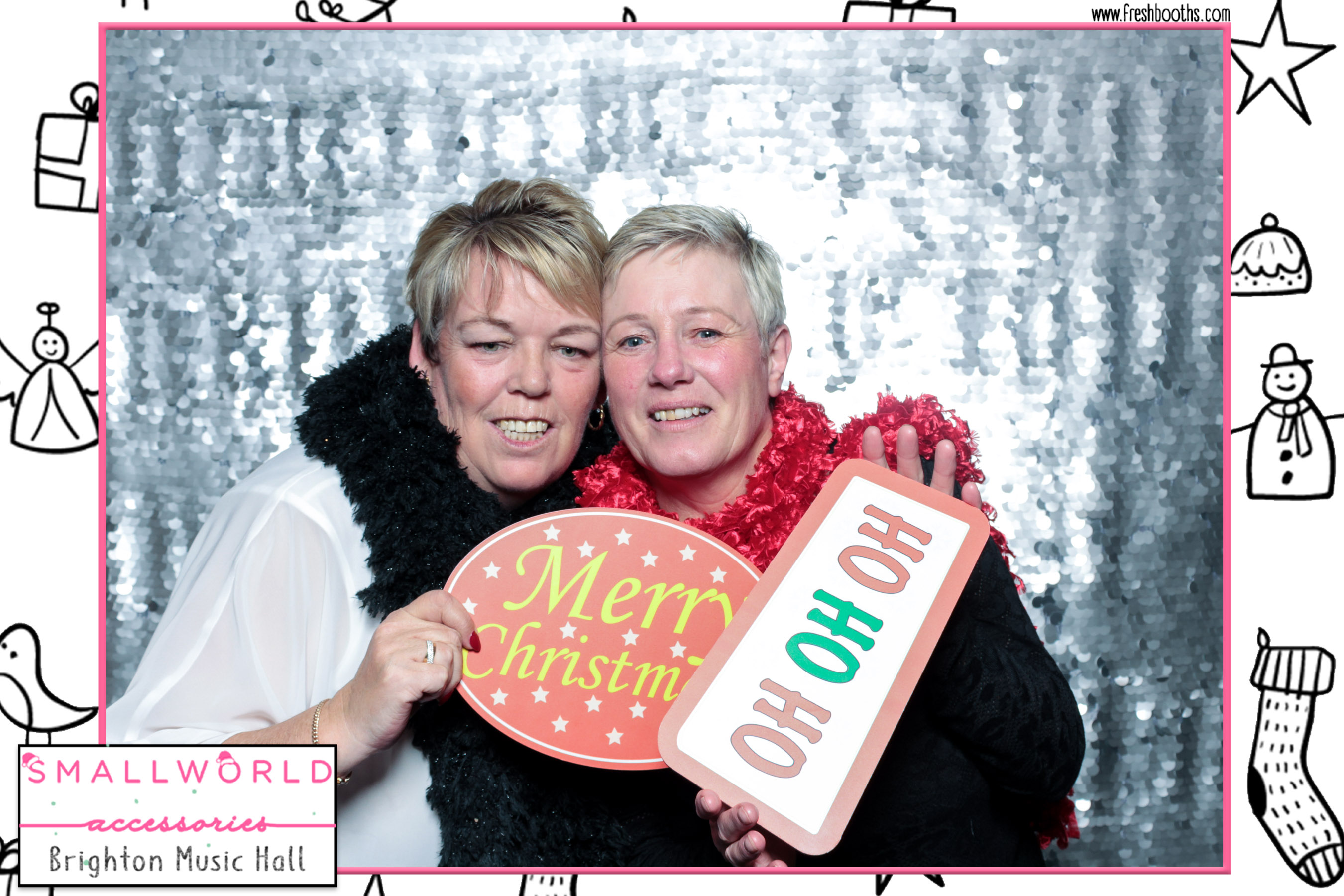 Smallworld Accessories Xmas Party | View more photos from the event at gallery.freshbooths.com/u/FreshBooths/Smallworld-Accessories-Xmas-Party