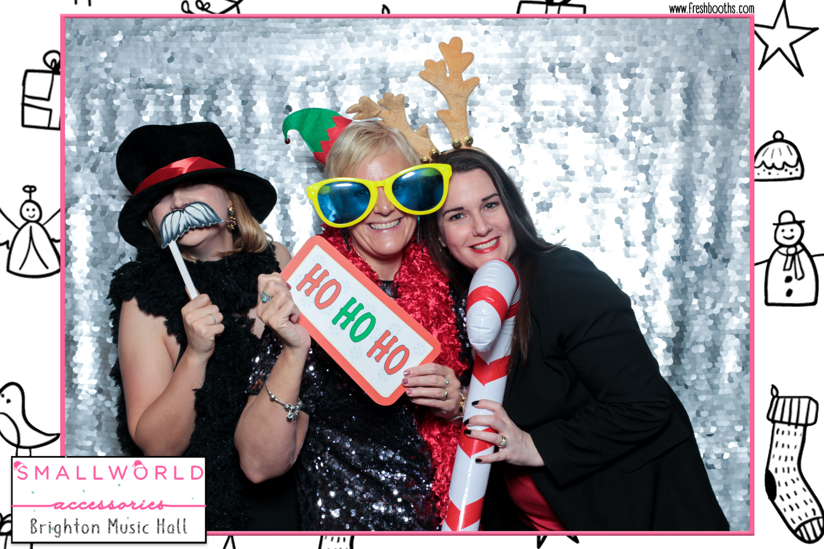 Smallworld Accessories Xmas Party | View more photos from the event at gallery.freshbooths.com/u/FreshBooths/Smallworld-Accessories-Xmas-Party