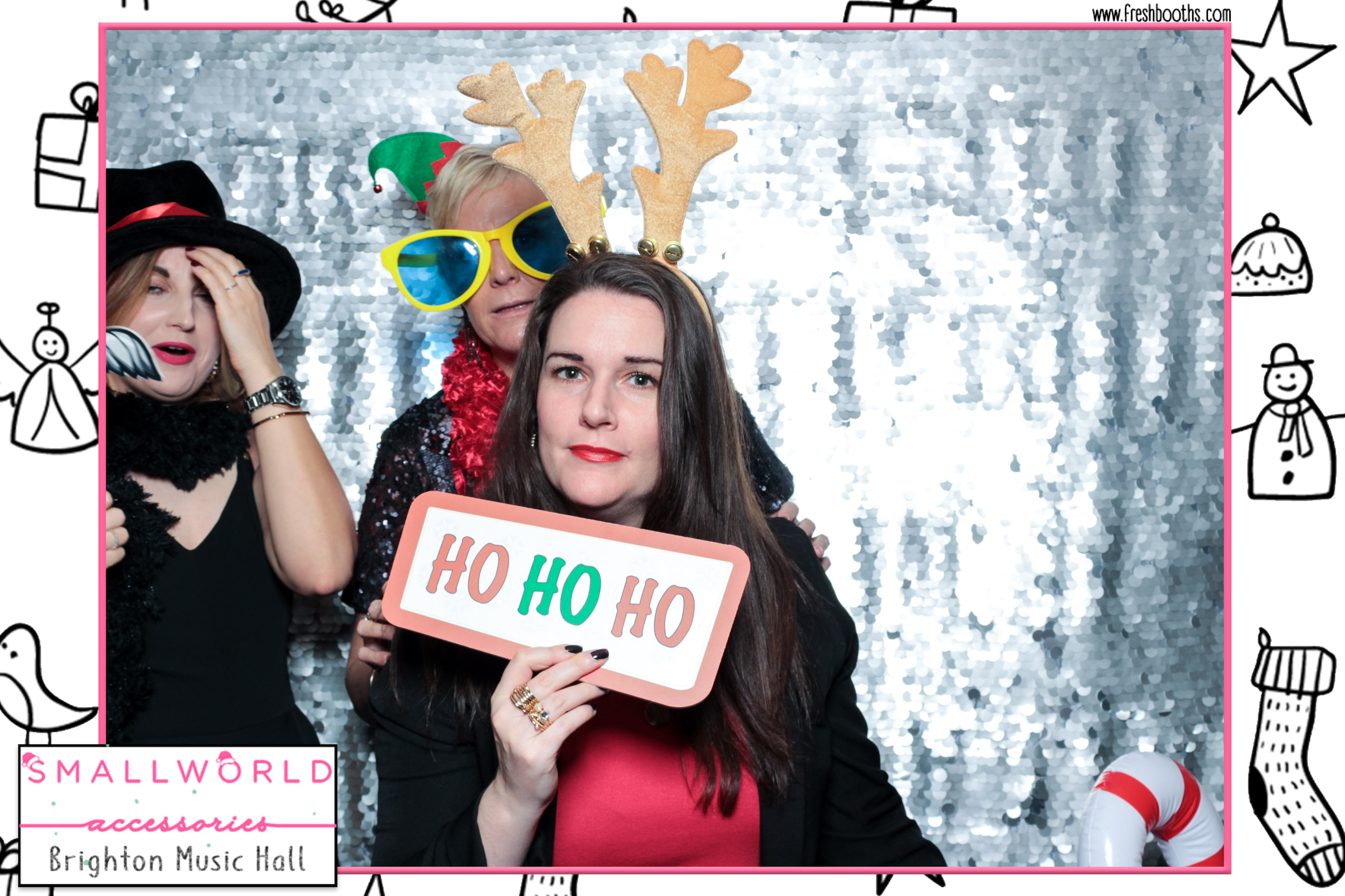Smallworld Accessories Xmas Party | View more photos from the event at gallery.freshbooths.com/u/FreshBooths/Smallworld-Accessories-Xmas-Party