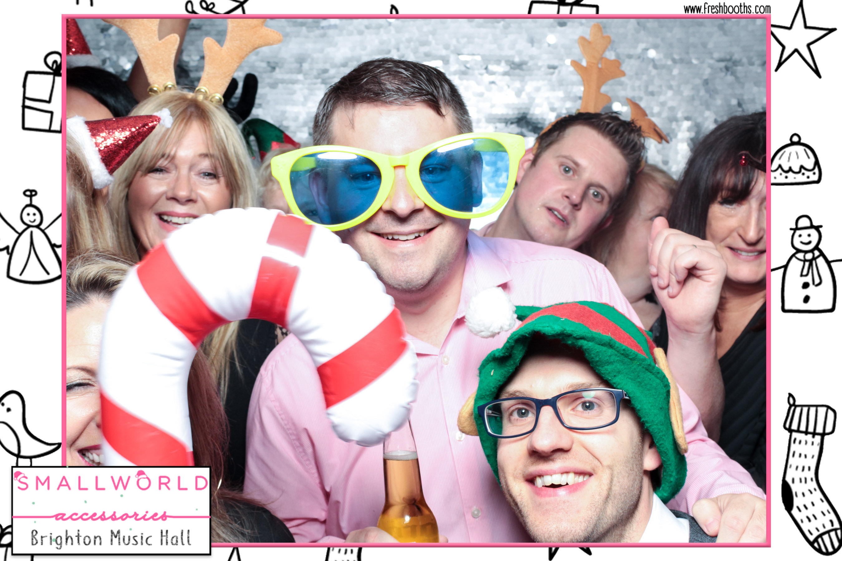 Smallworld Accessories Xmas Party | View more photos from the event at gallery.freshbooths.com/u/FreshBooths/Smallworld-Accessories-Xmas-Party