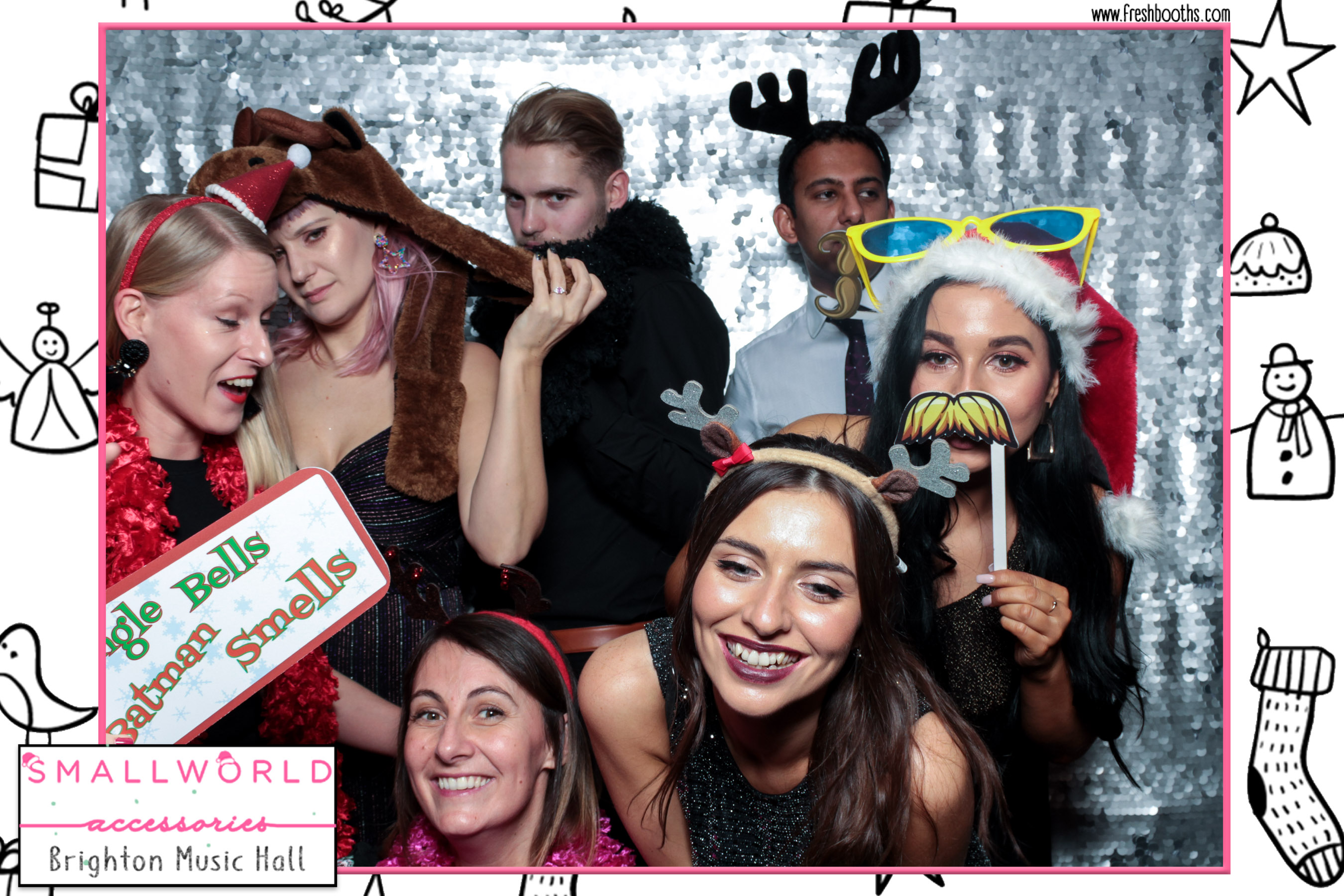 Smallworld Accessories Xmas Party | View more photos from the event at gallery.freshbooths.com/u/FreshBooths/Smallworld-Accessories-Xmas-Party