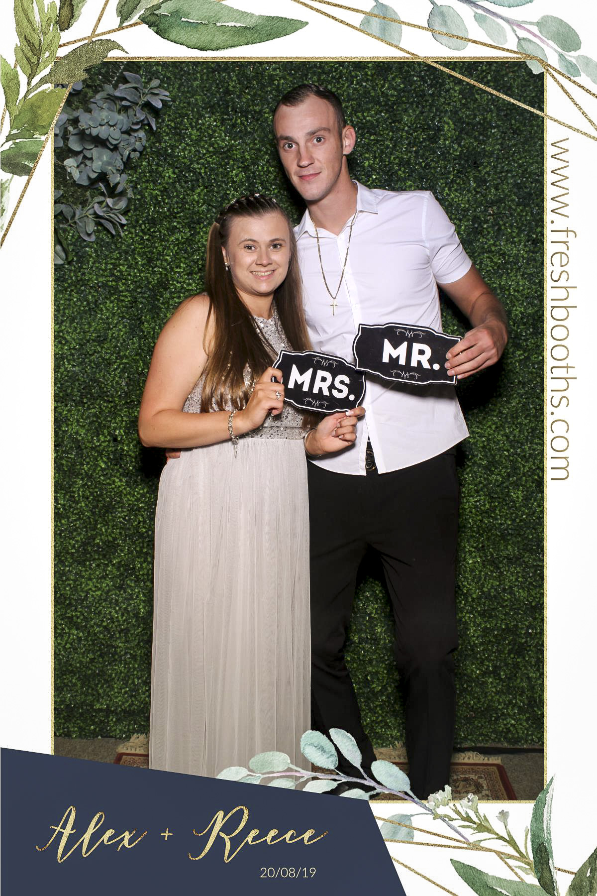 Alex & Reece Wedding - Selfie Mirror | View more photos from the event at gallery.freshbooths.com/u/FreshBooths/Alex-Reece-Wedding-Selfie-Mirror