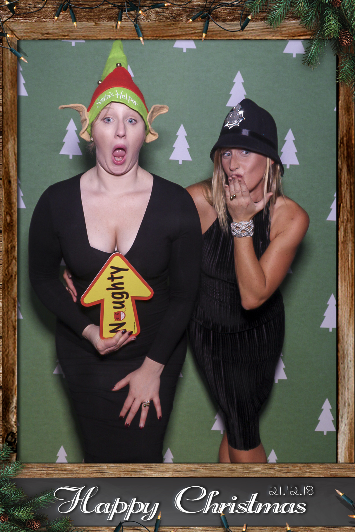 Barwells Christmas Party | View more photos from the event at gallery.freshbooths.com/u/FreshBooths/Barwells-Christmas-Party