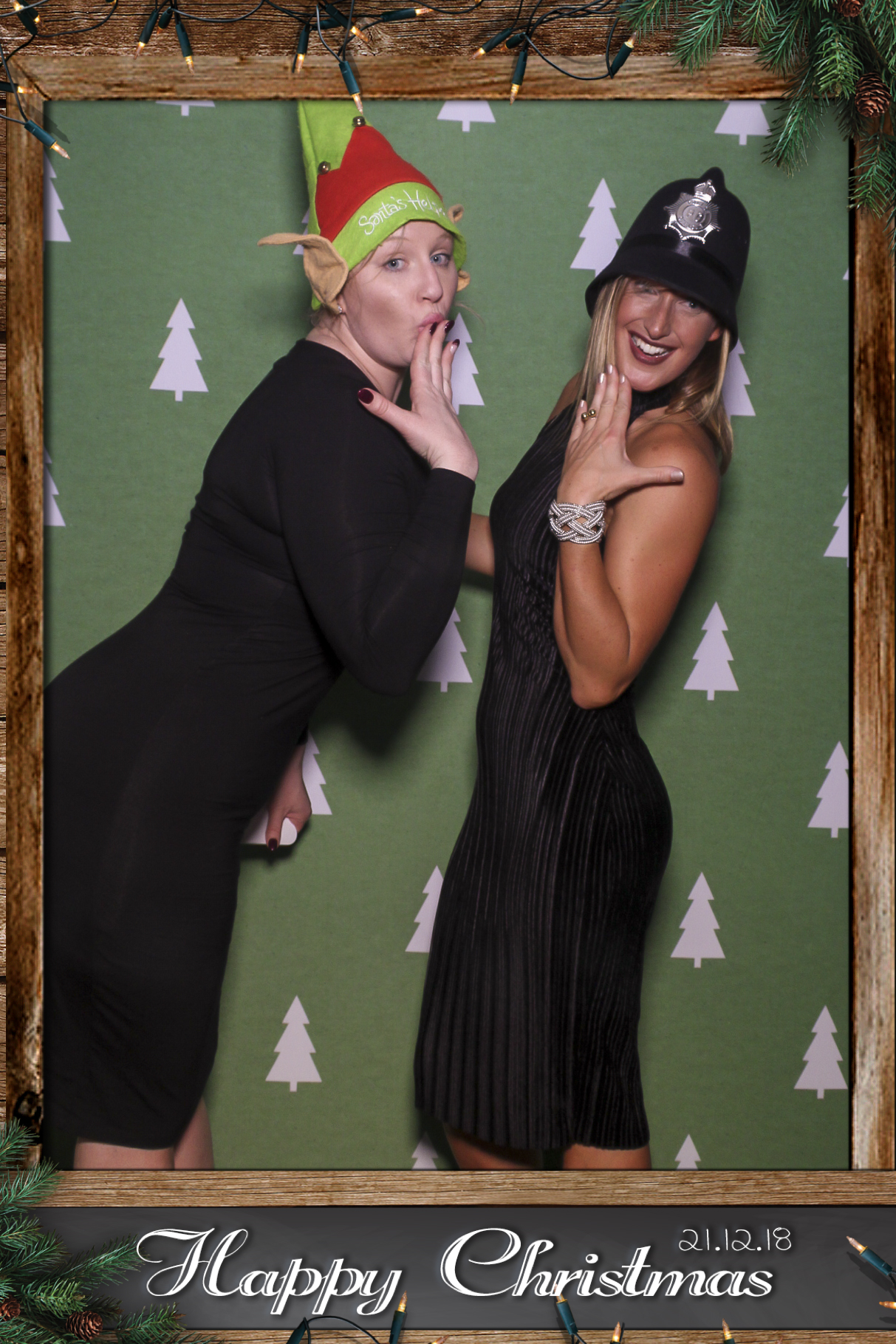 Barwells Christmas Party | View more photos from the event at gallery.freshbooths.com/u/FreshBooths/Barwells-Christmas-Party