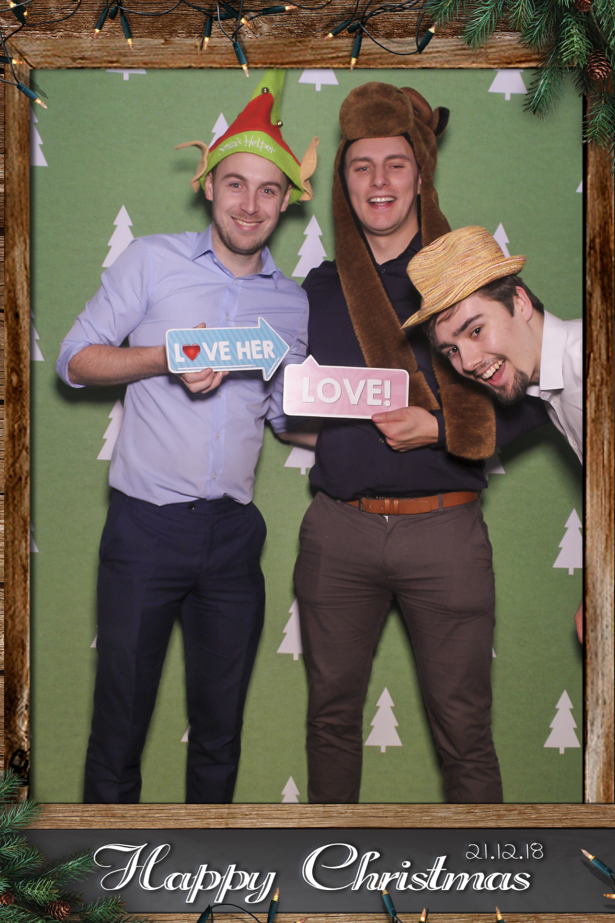 Barwells Christmas Party | View more photos from the event at gallery.freshbooths.com/u/FreshBooths/Barwells-Christmas-Party