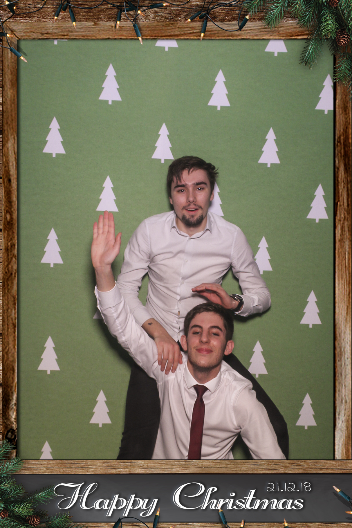 Barwells Christmas Party | View more photos from the event at gallery.freshbooths.com/u/FreshBooths/Barwells-Christmas-Party