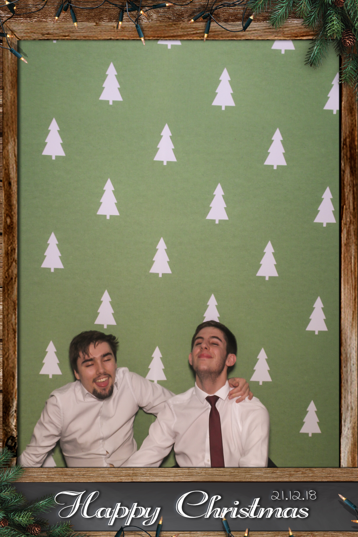 Barwells Christmas Party | View more photos from the event at gallery.freshbooths.com/u/FreshBooths/Barwells-Christmas-Party