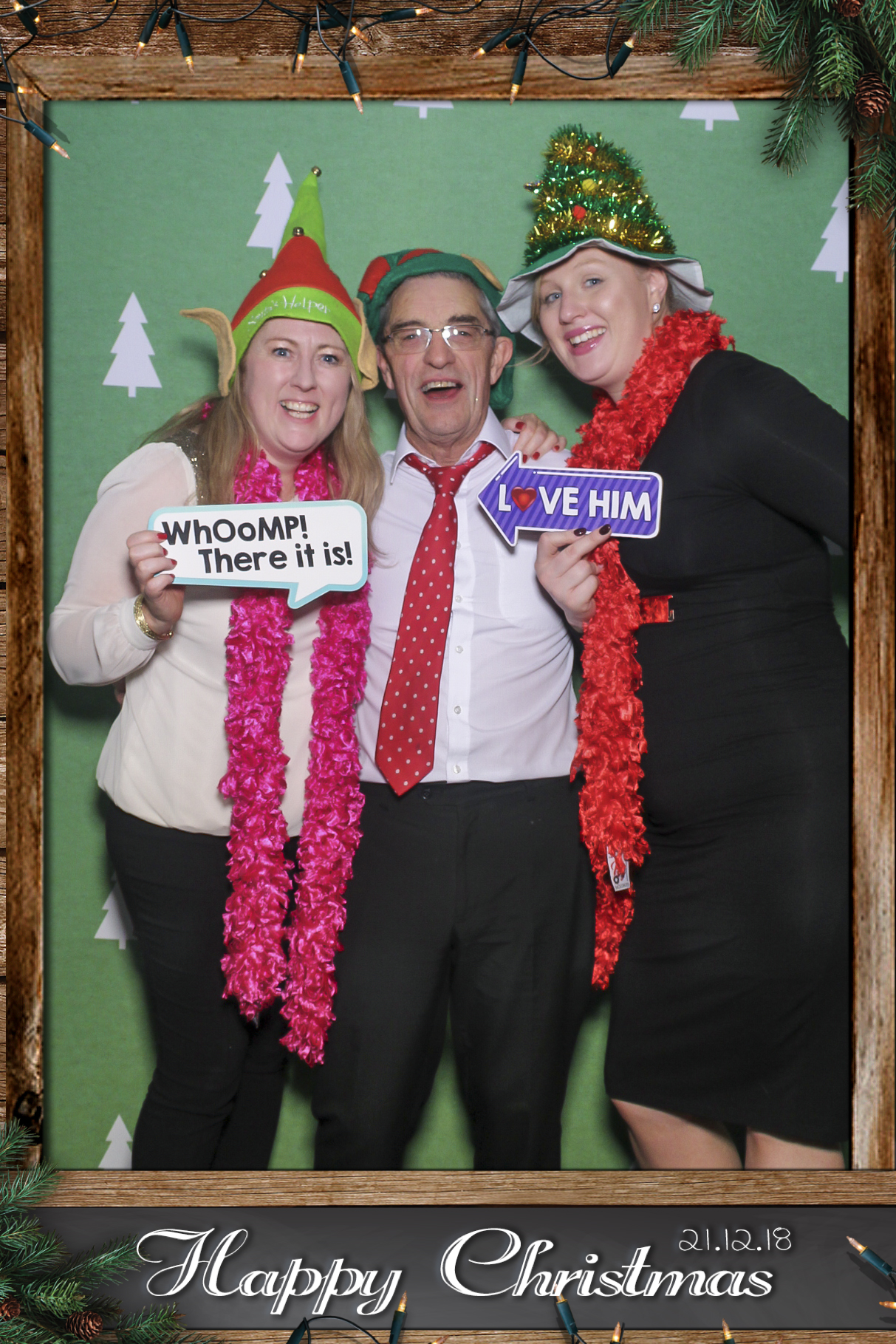 Barwells Christmas Party | View more photos from the event at gallery.freshbooths.com/u/FreshBooths/Barwells-Christmas-Party