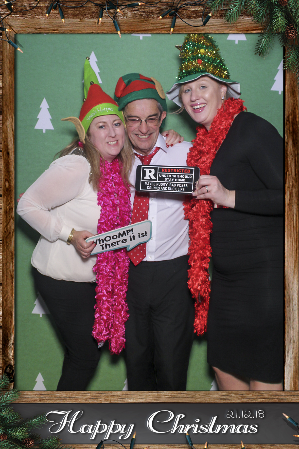 Barwells Christmas Party | View more photos from the event at gallery.freshbooths.com/u/FreshBooths/Barwells-Christmas-Party