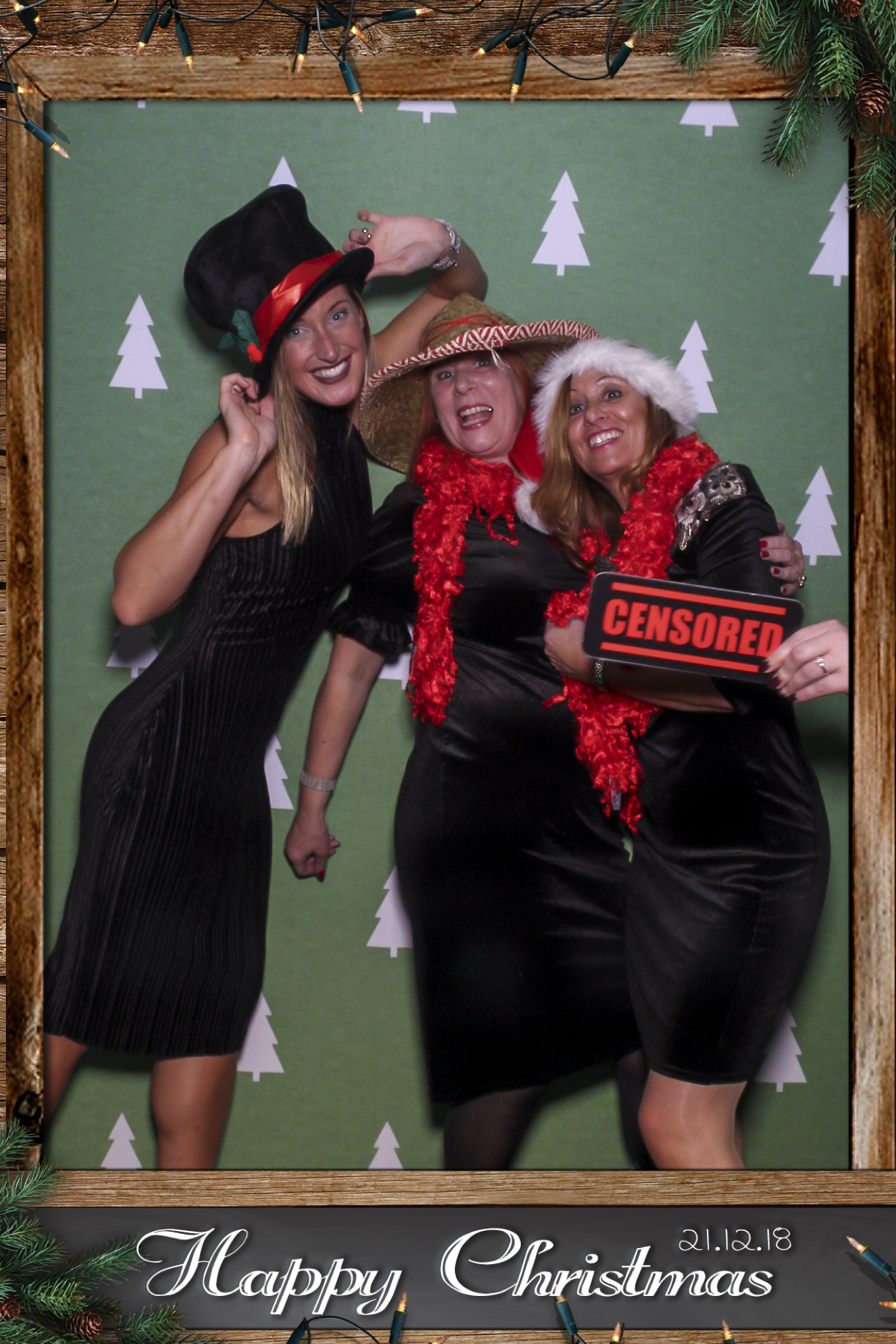 Barwells Christmas Party | View more photos from the event at gallery.freshbooths.com/u/FreshBooths/Barwells-Christmas-Party