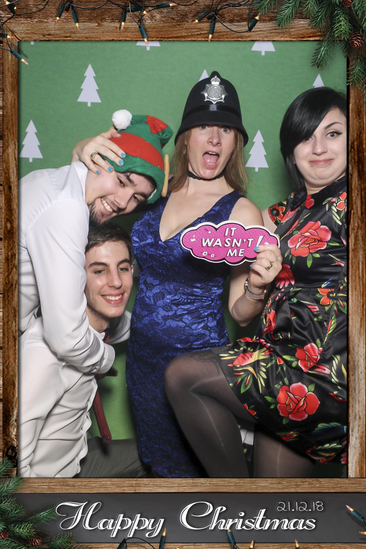 Barwells Christmas Party | View more photos from the event at gallery.freshbooths.com/u/FreshBooths/Barwells-Christmas-Party