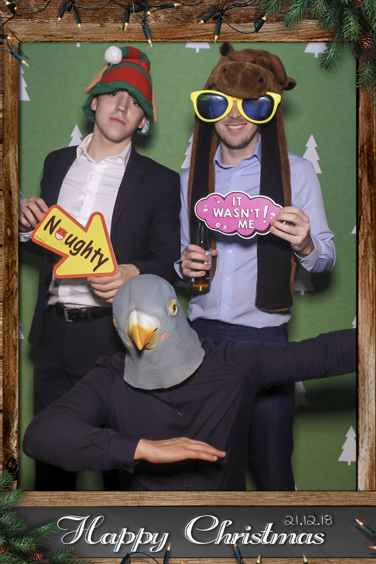 Barwells Christmas Party | View more photos from the event at gallery.freshbooths.com/u/FreshBooths/Barwells-Christmas-Party
