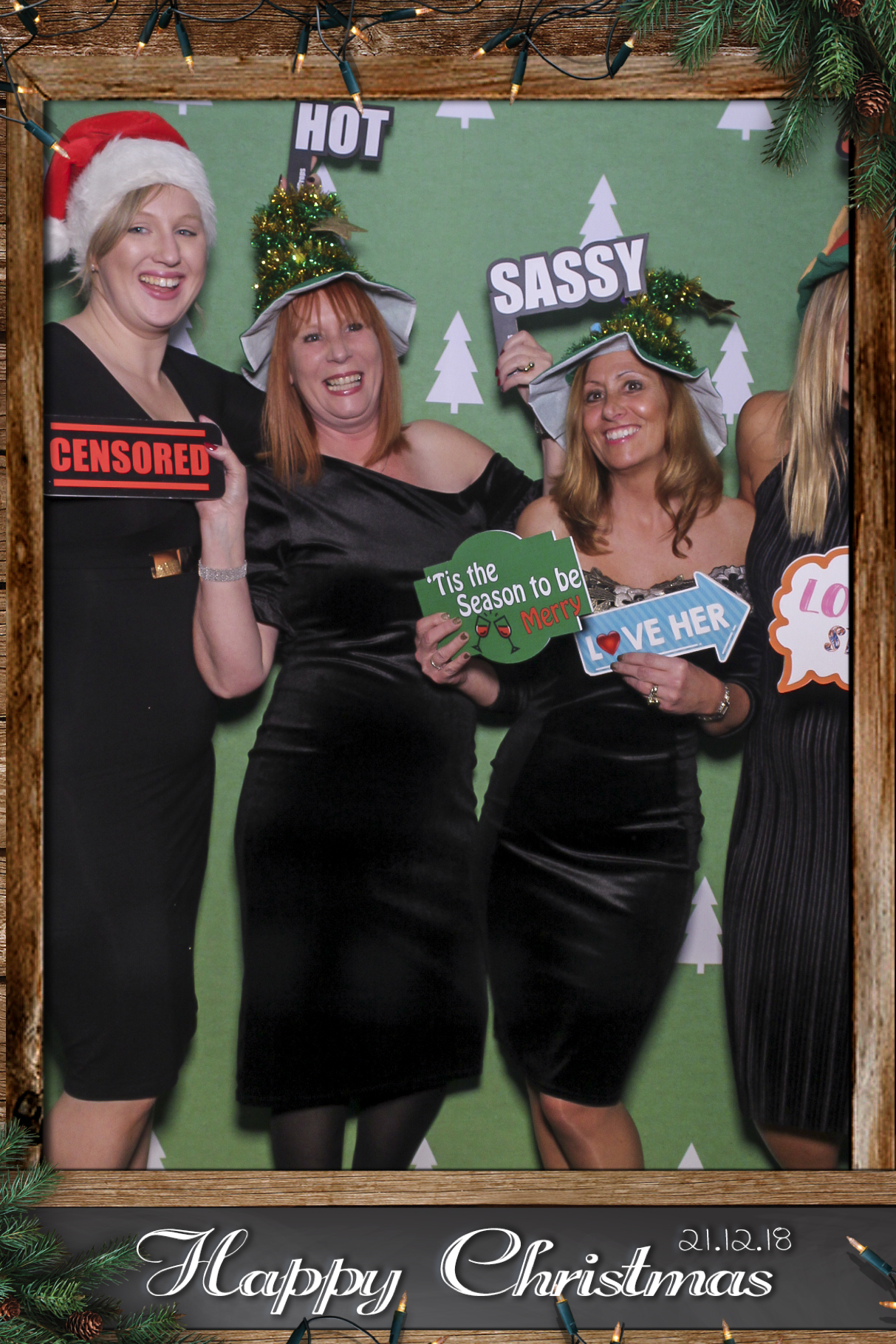 Barwells Christmas Party | View more photos from the event at gallery.freshbooths.com/u/FreshBooths/Barwells-Christmas-Party