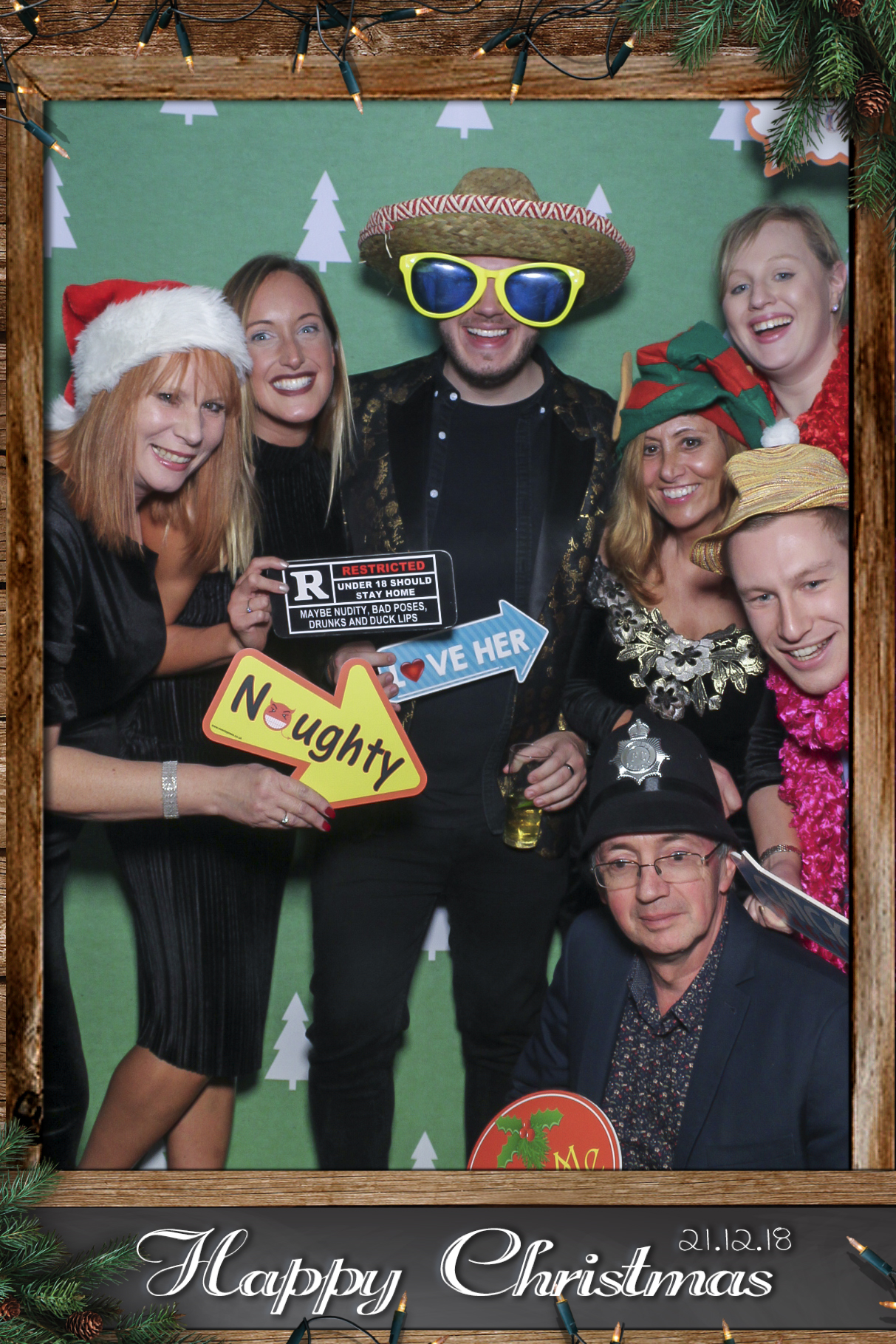 Barwells Christmas Party | View more photos from the event at gallery.freshbooths.com/u/FreshBooths/Barwells-Christmas-Party
