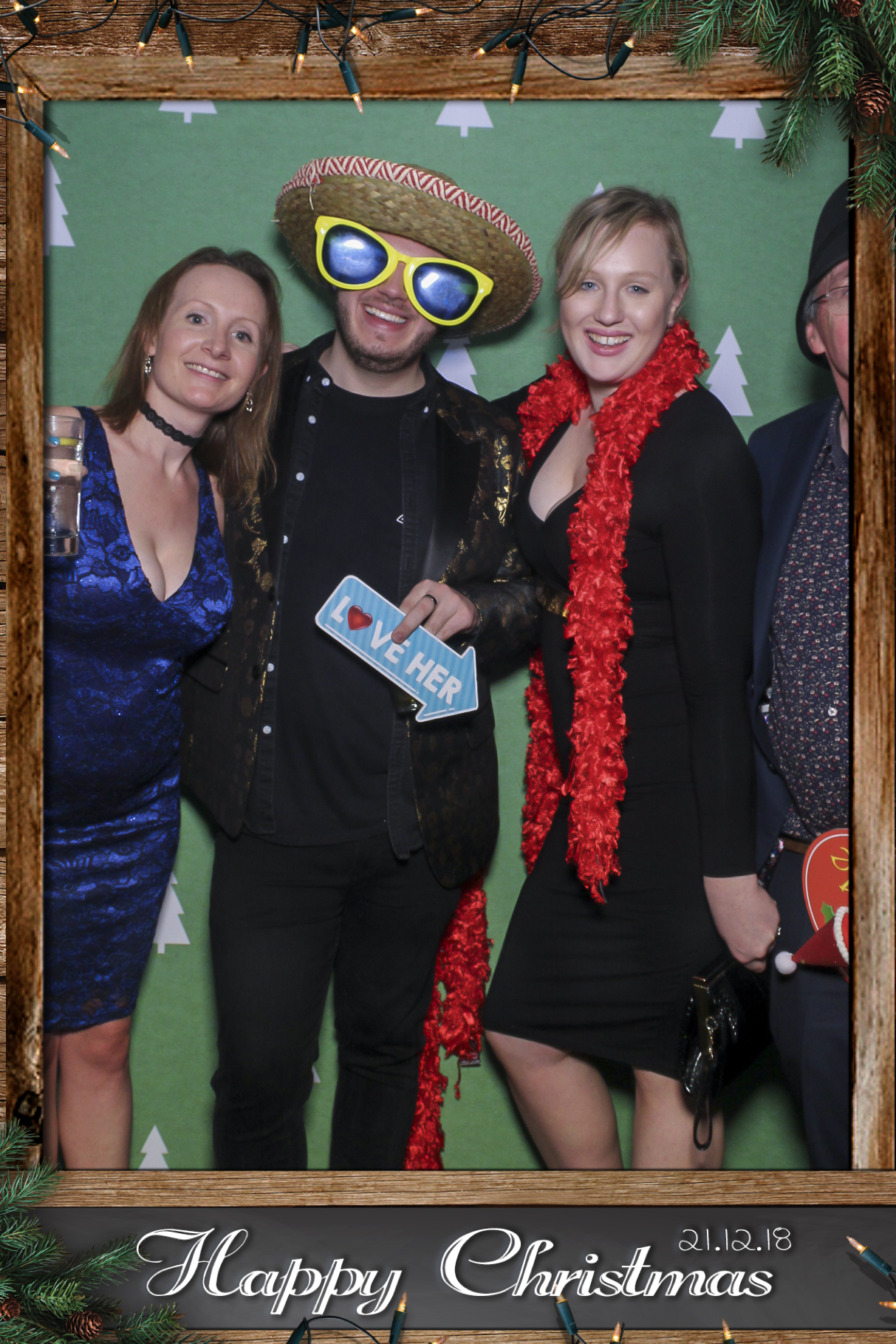 Barwells Christmas Party | View more photos from the event at gallery.freshbooths.com/u/FreshBooths/Barwells-Christmas-Party