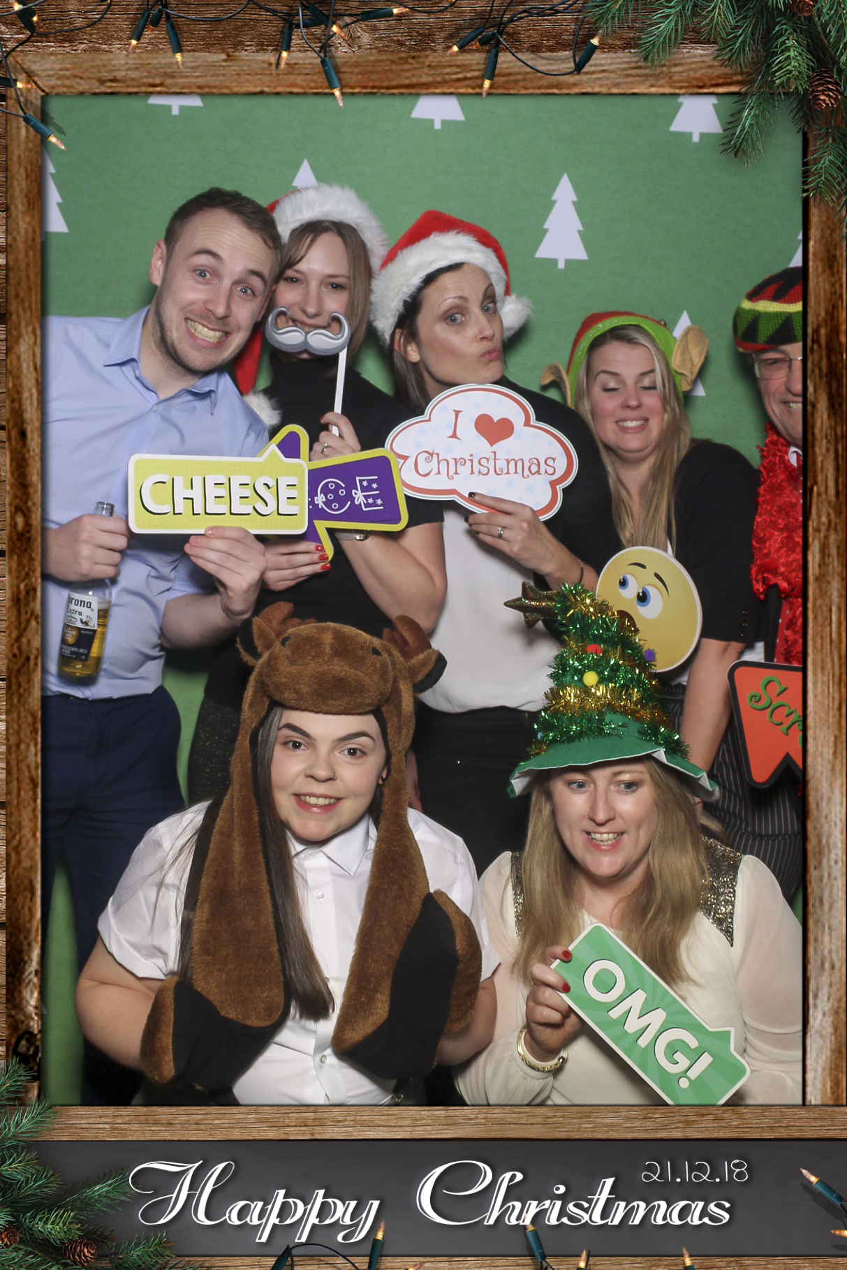 Barwells Christmas Party | View more photos from the event at gallery.freshbooths.com/u/FreshBooths/Barwells-Christmas-Party