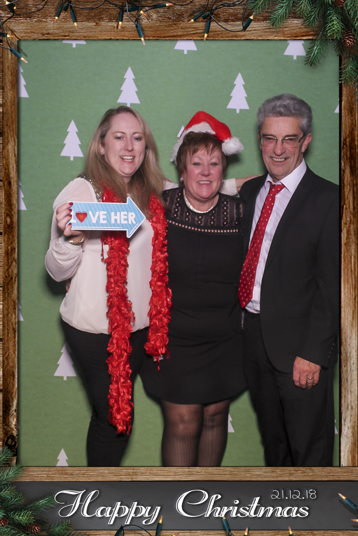 Barwells Christmas Party | View more photos from the event at gallery.freshbooths.com/u/FreshBooths/Barwells-Christmas-Party
