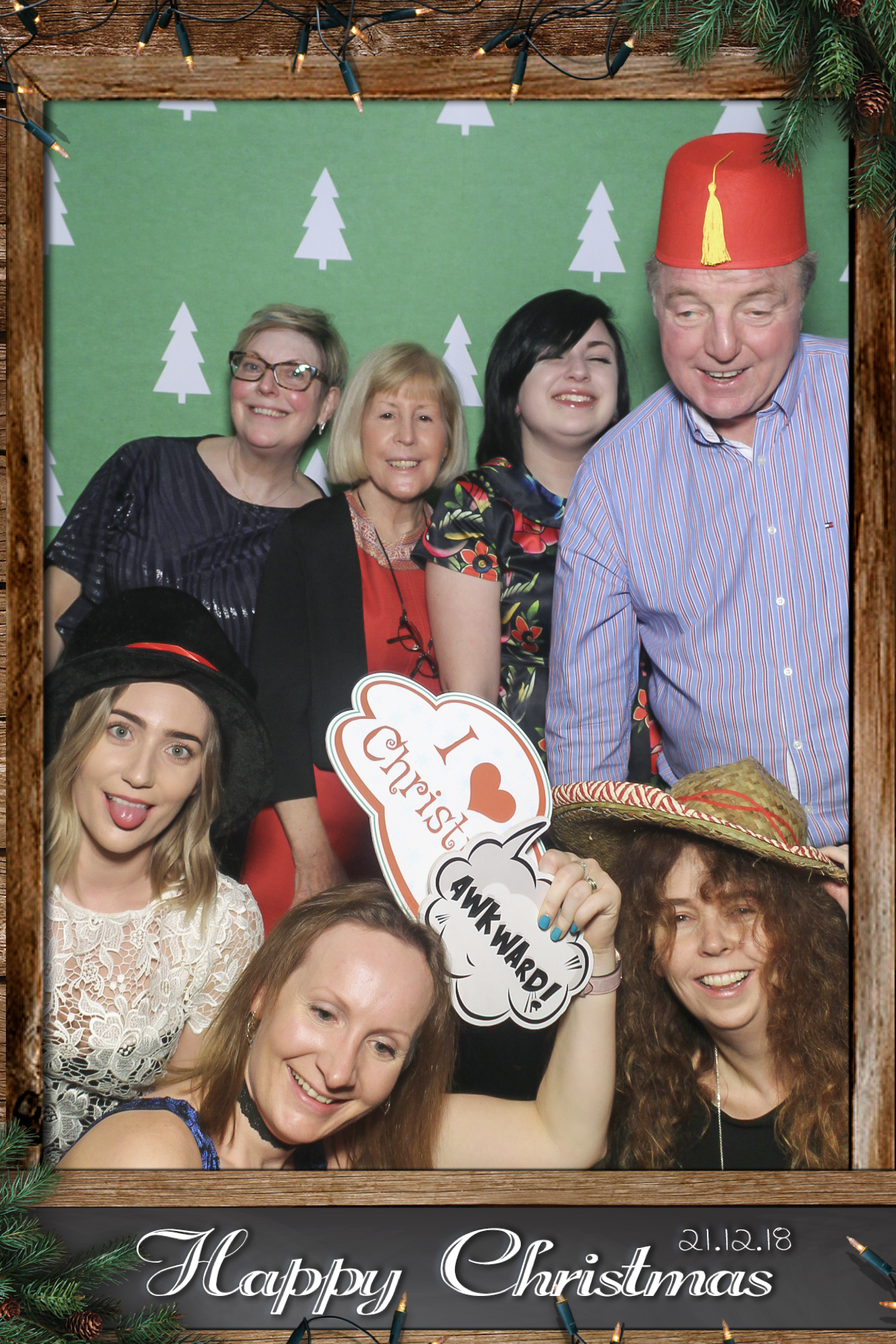 Barwells Christmas Party | View more photos from the event at gallery.freshbooths.com/u/FreshBooths/Barwells-Christmas-Party
