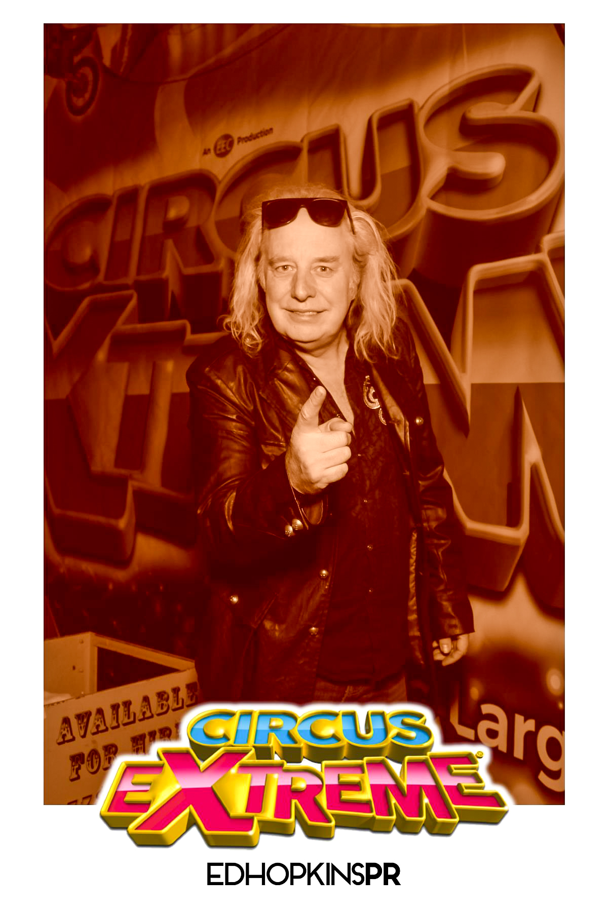 Circus Extreme Press Night - Selfie Mirror | View more photos from the event at gallery.freshbooths.com/u/FreshBooths/Circus-Extreme-Press-Night-Selfie-Mirror
